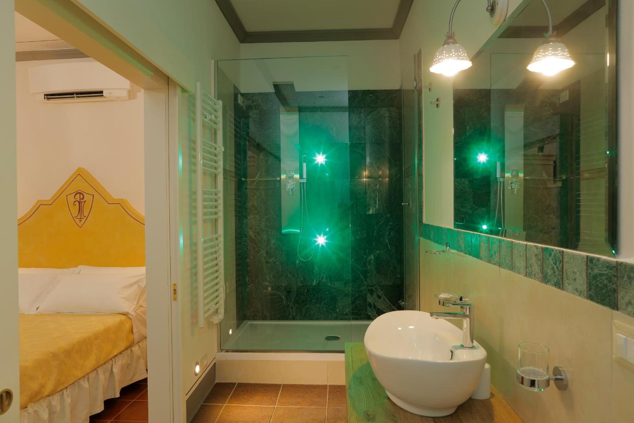 Palazzo Mari suite & rooms b&b photo 3