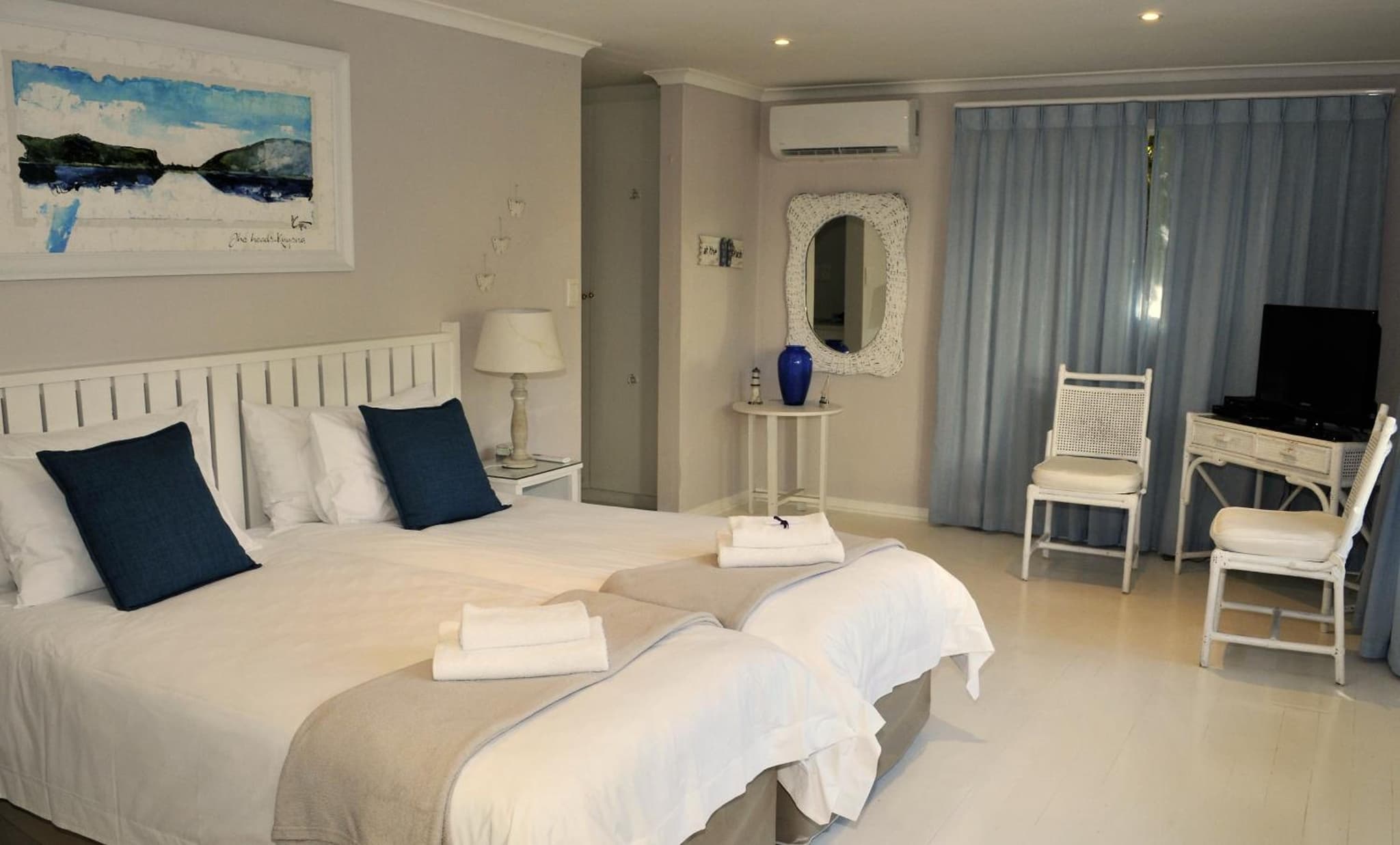 Brenton Beach House photo 2
