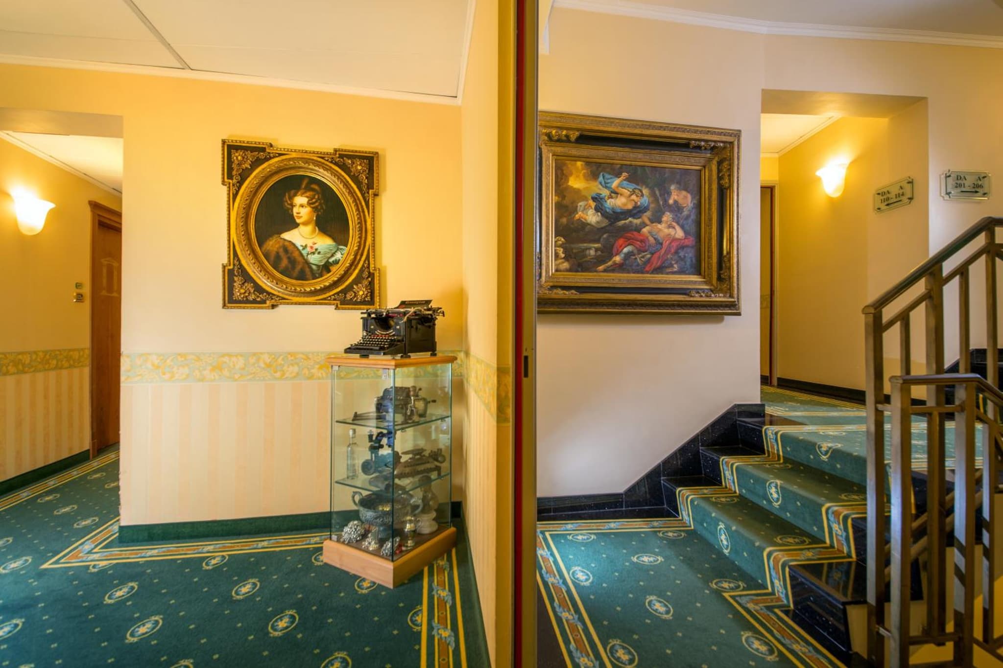 Colonna Hotel photo 9