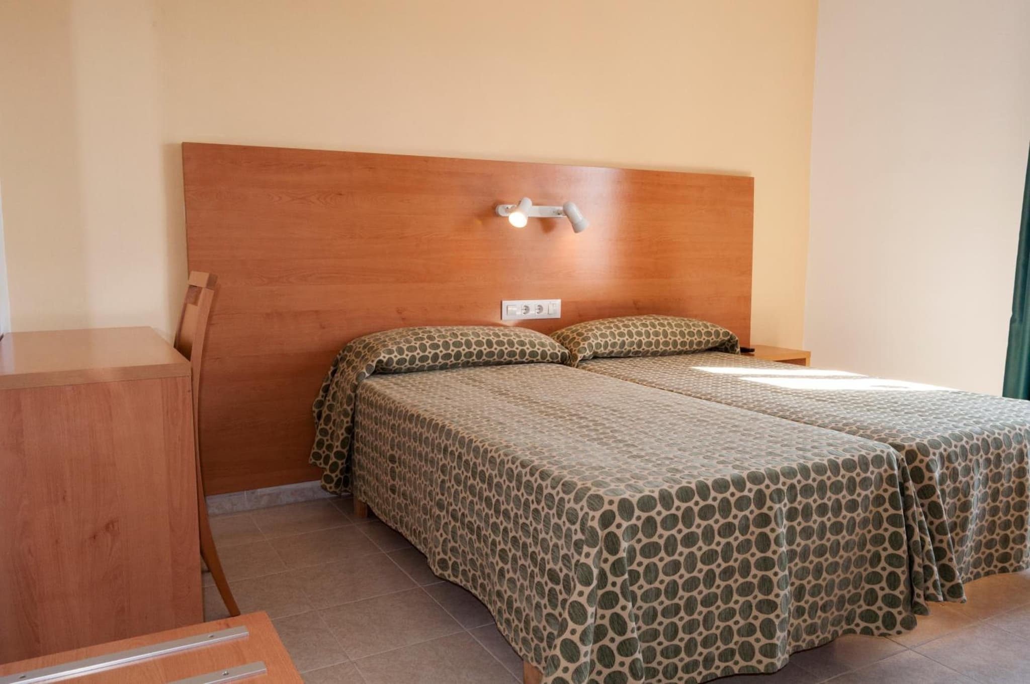 Riviera Hotel Menorca photo 2