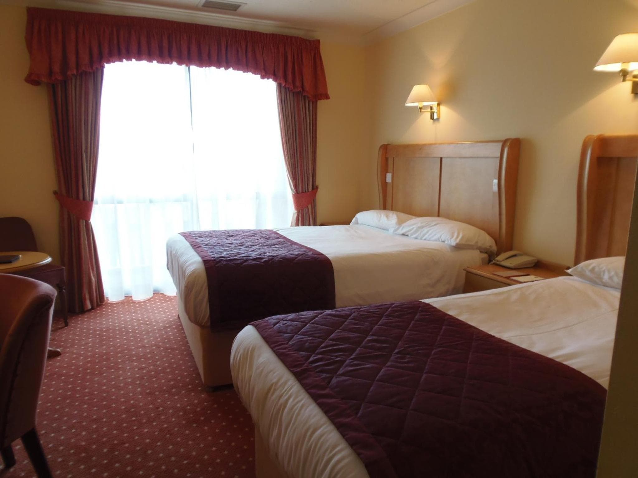 Lakeside International Hotel photo 8