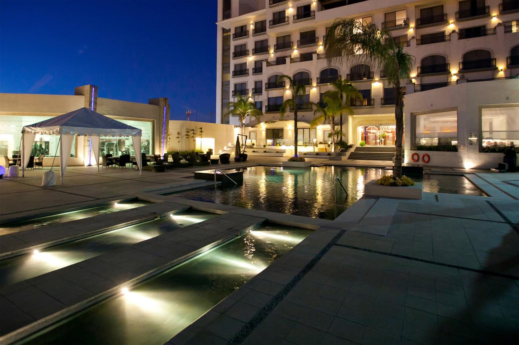 HS HOTSSON Hotel Leon photo 6