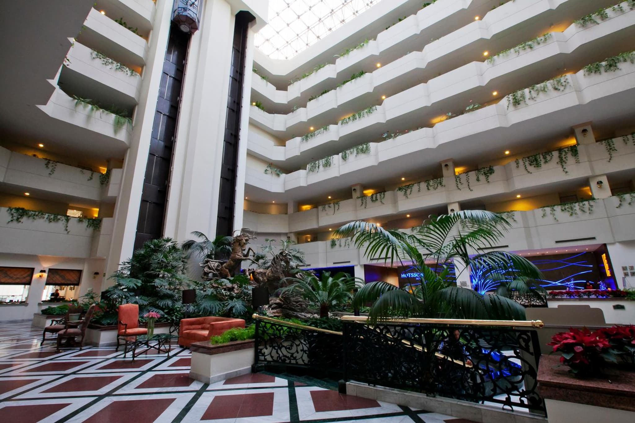 HS HOTSSON Hotel Leon photo 4