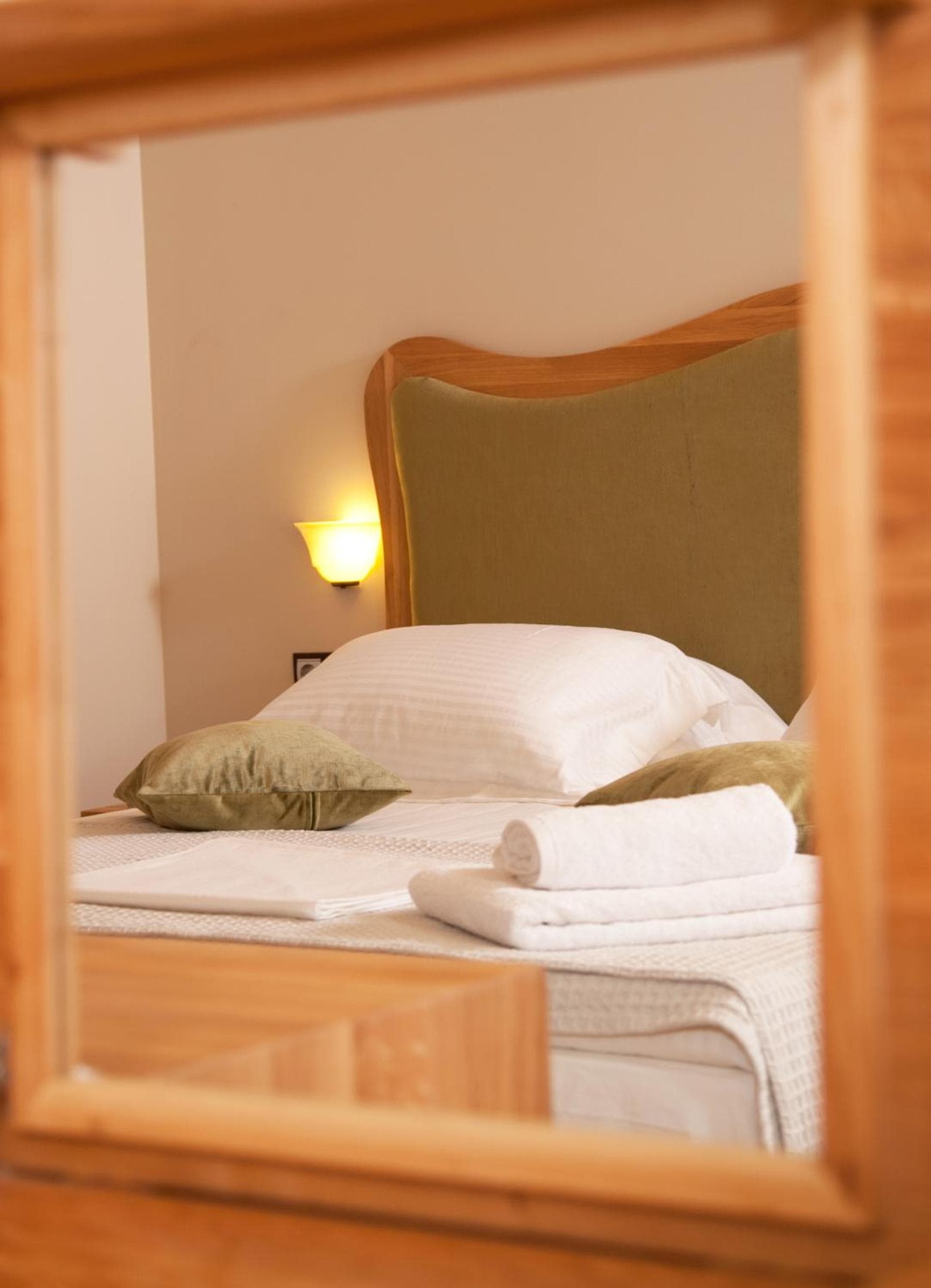 Elova photo 8
