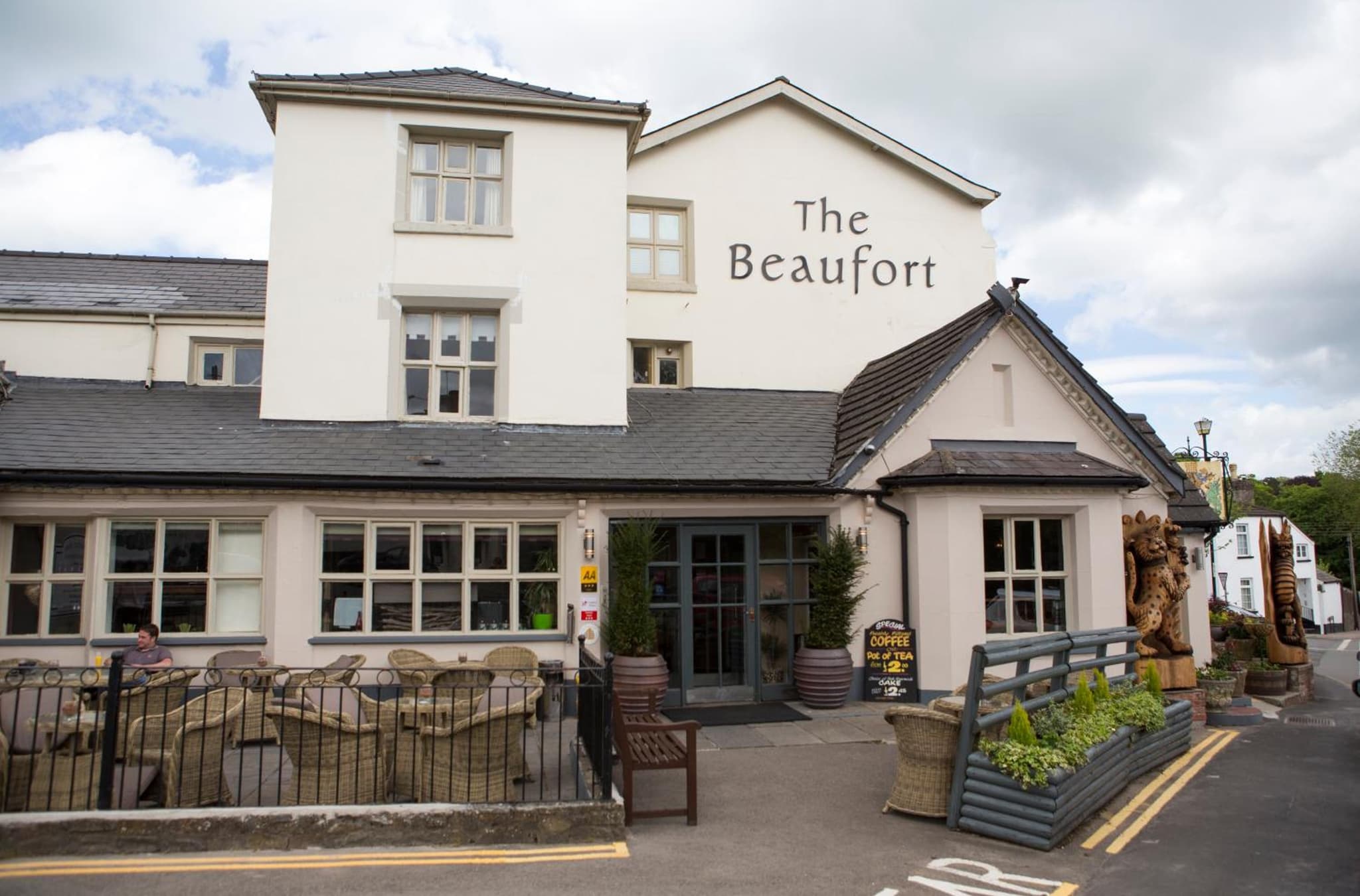 The Beaufort, Raglan photo 4