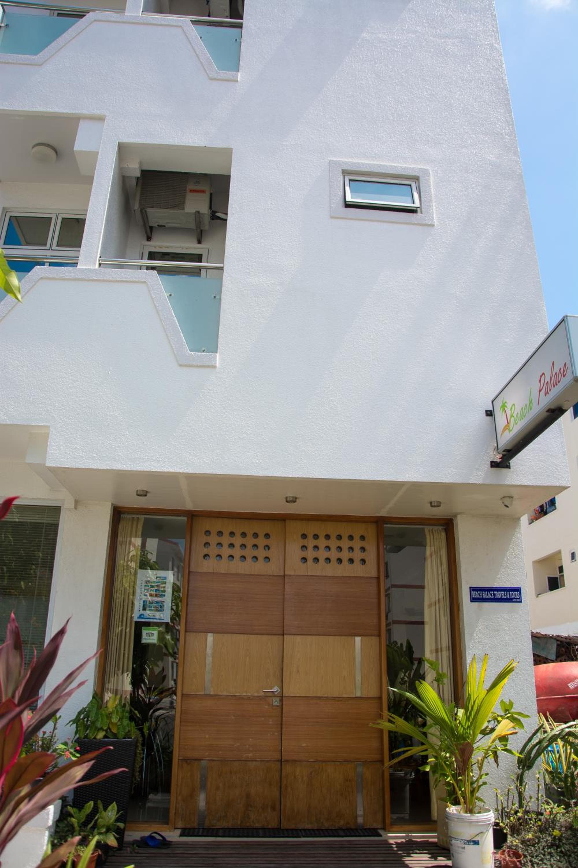 Beach Palace