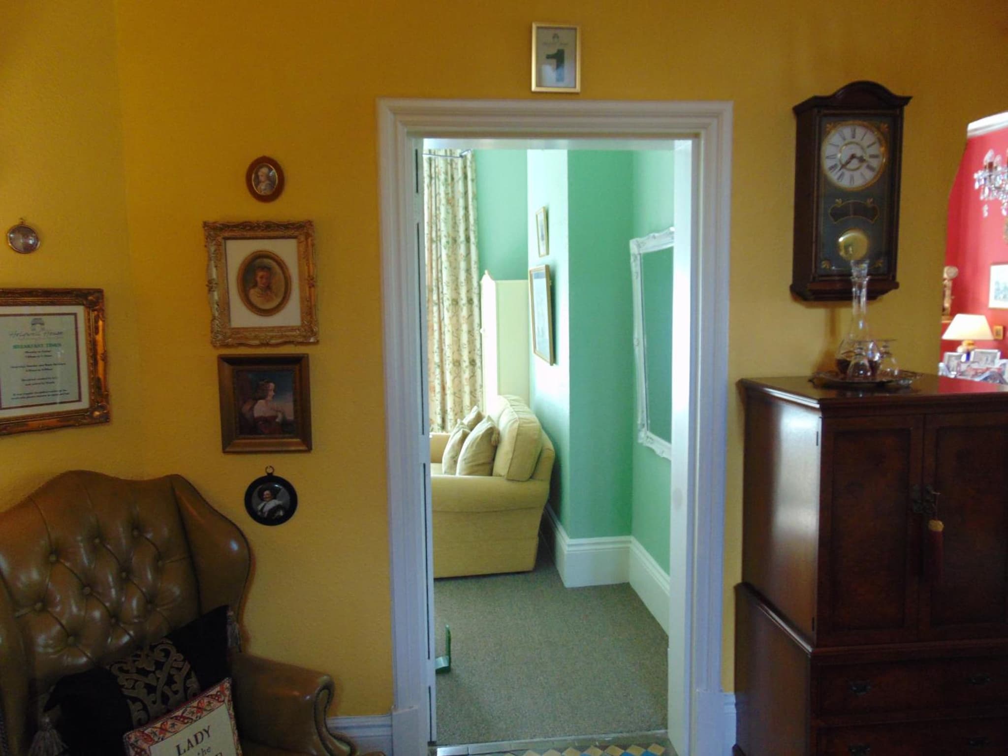 Holywell House photo 4
