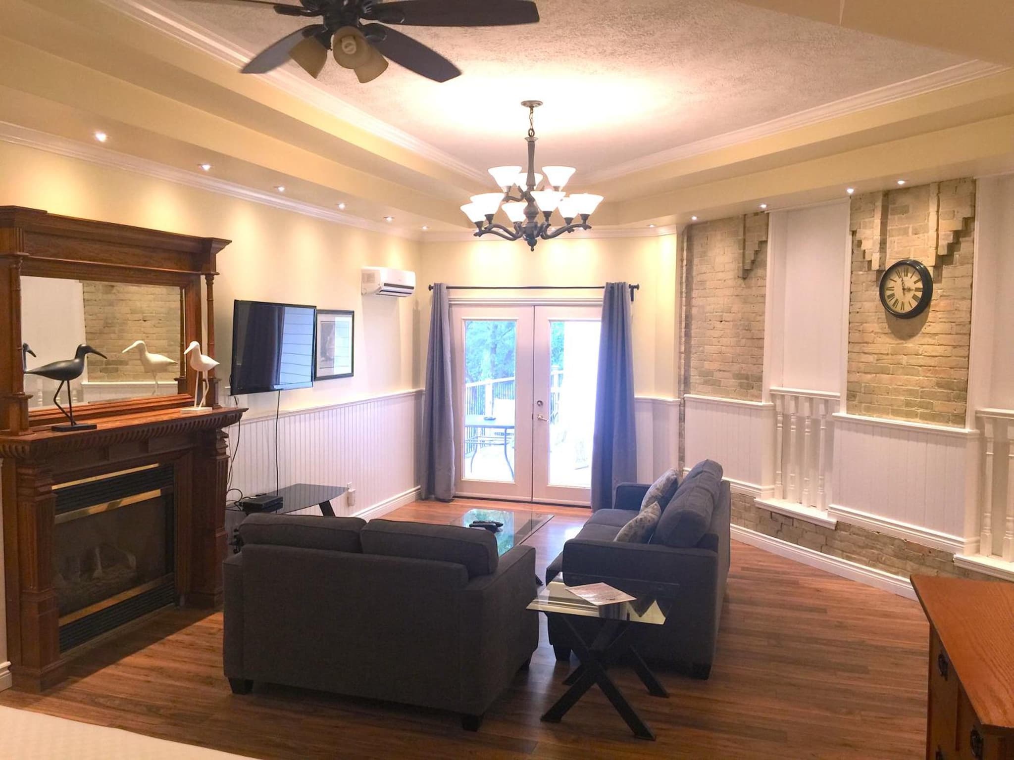 Grey Rose Suites photo 7