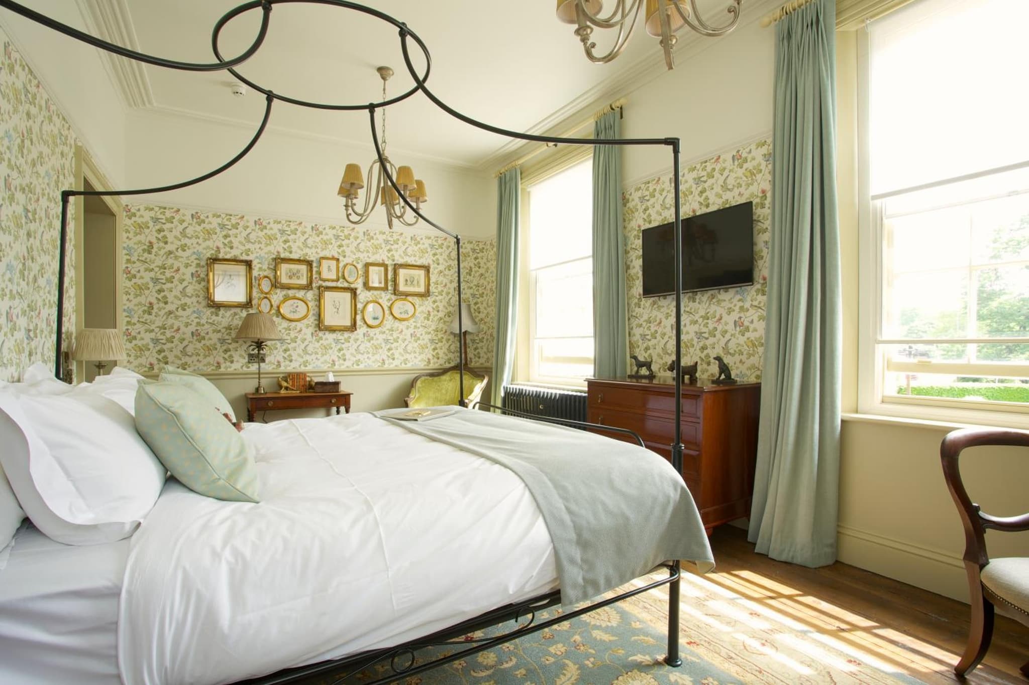 The Crown Hotel photo 9