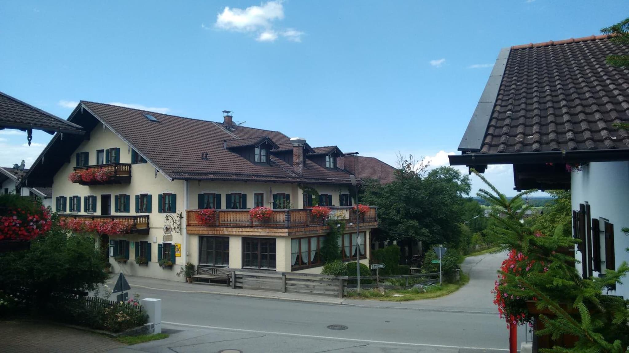 Land Wirtschaft Höß photo 4