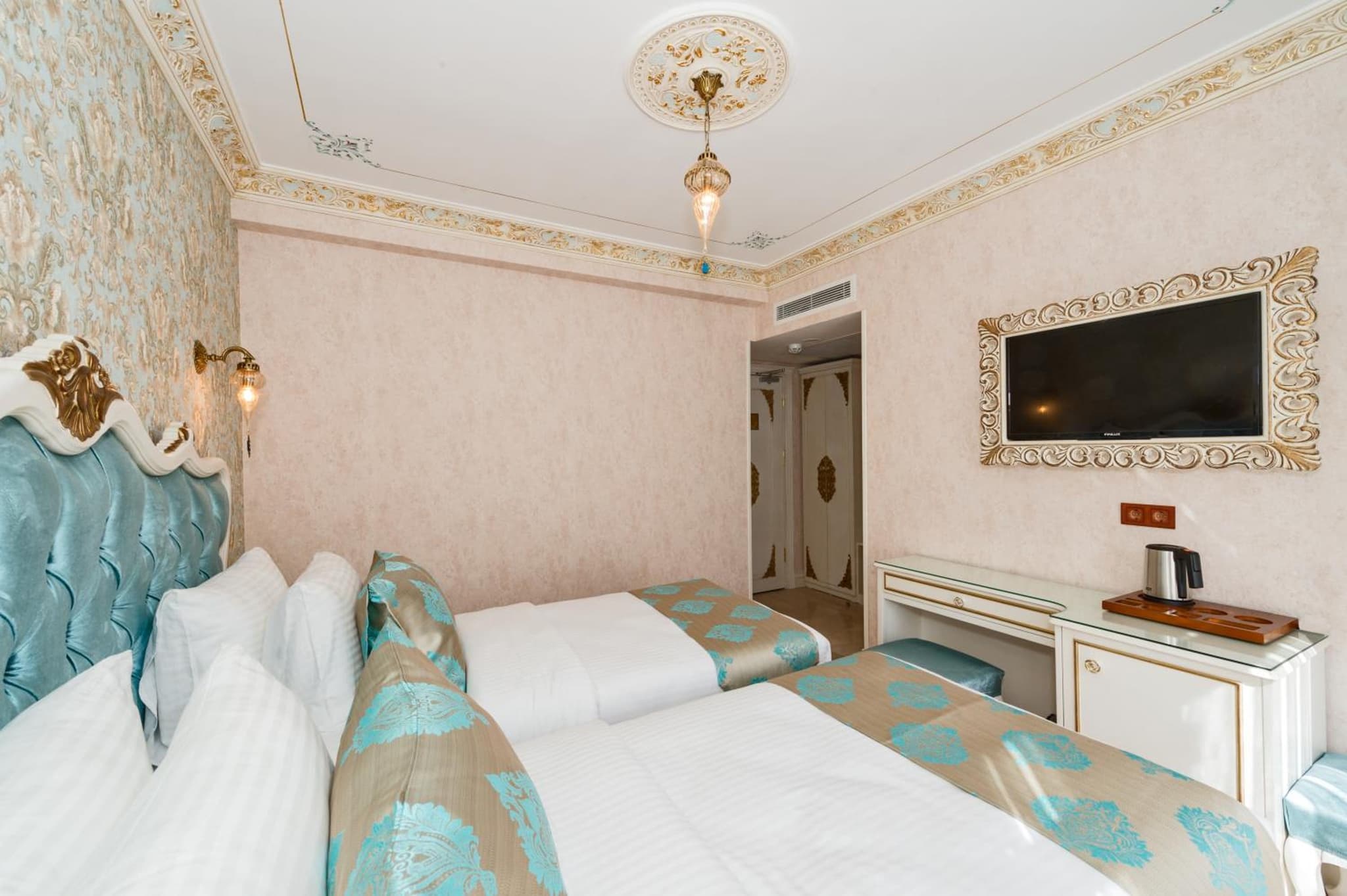 Hotel 1453 photo 6
