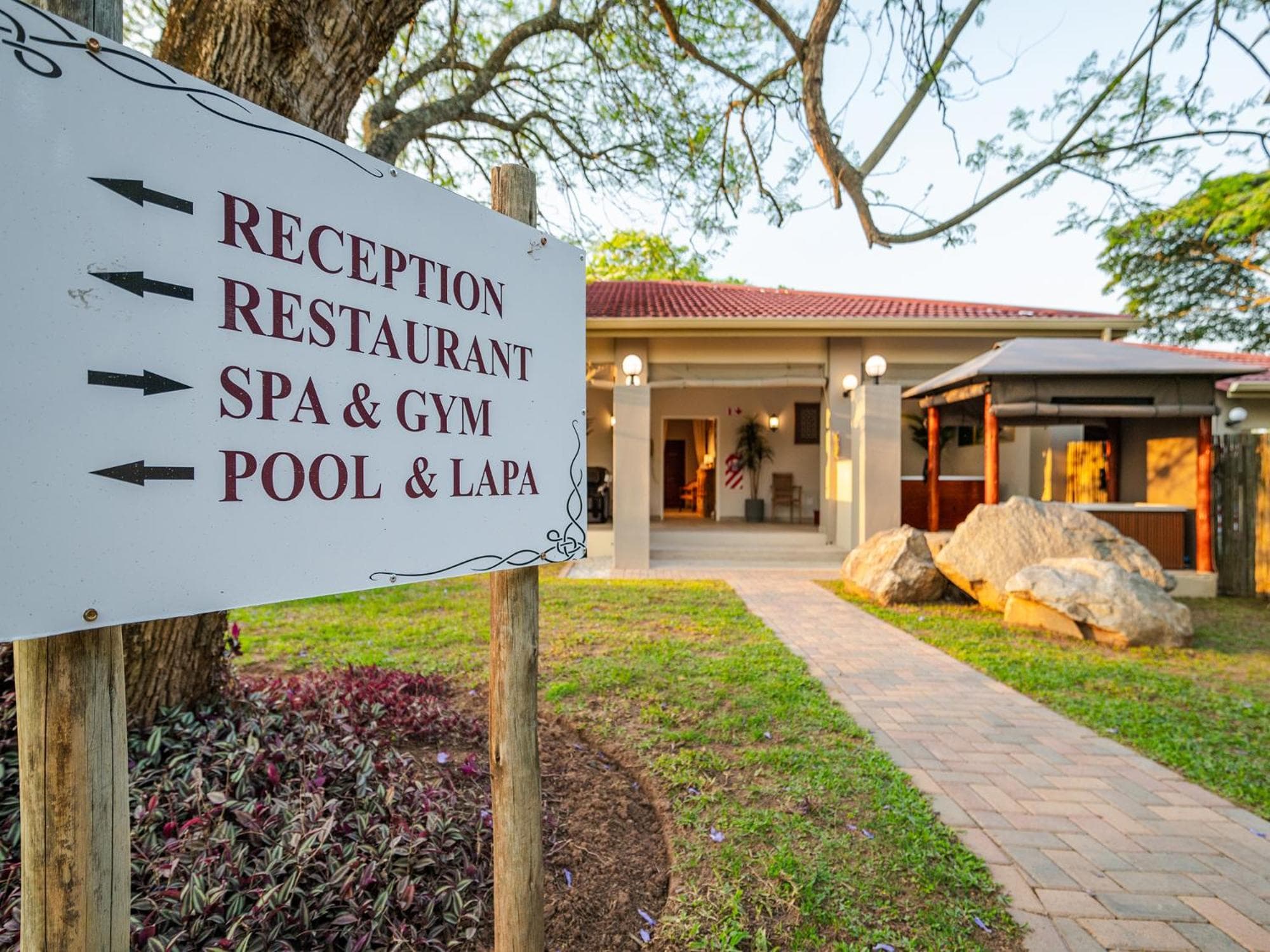 Monkey Thorn Lodge & Wellness Spa - Adults Only photo 8