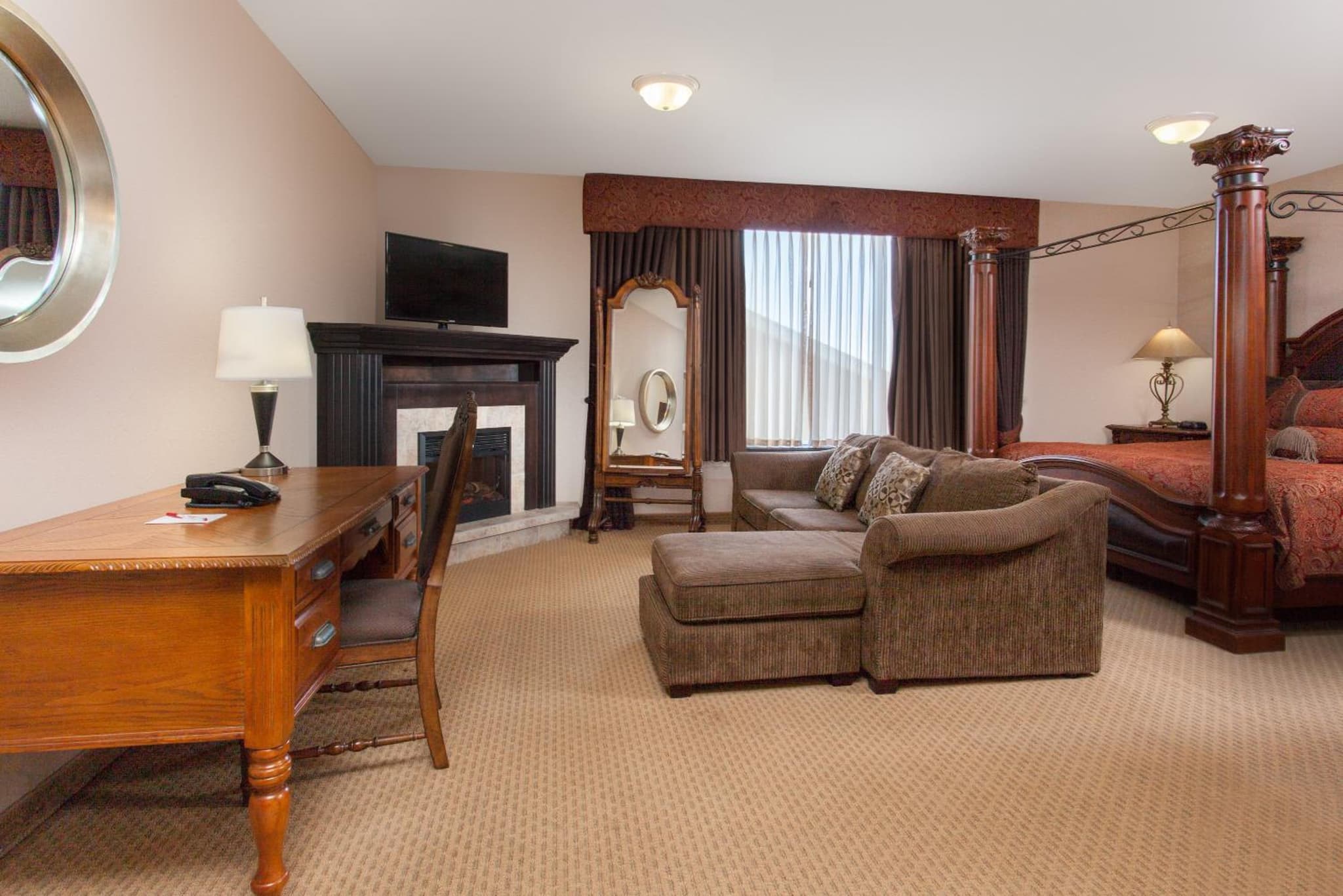 Ramada by Wyndham Brooks photo 4