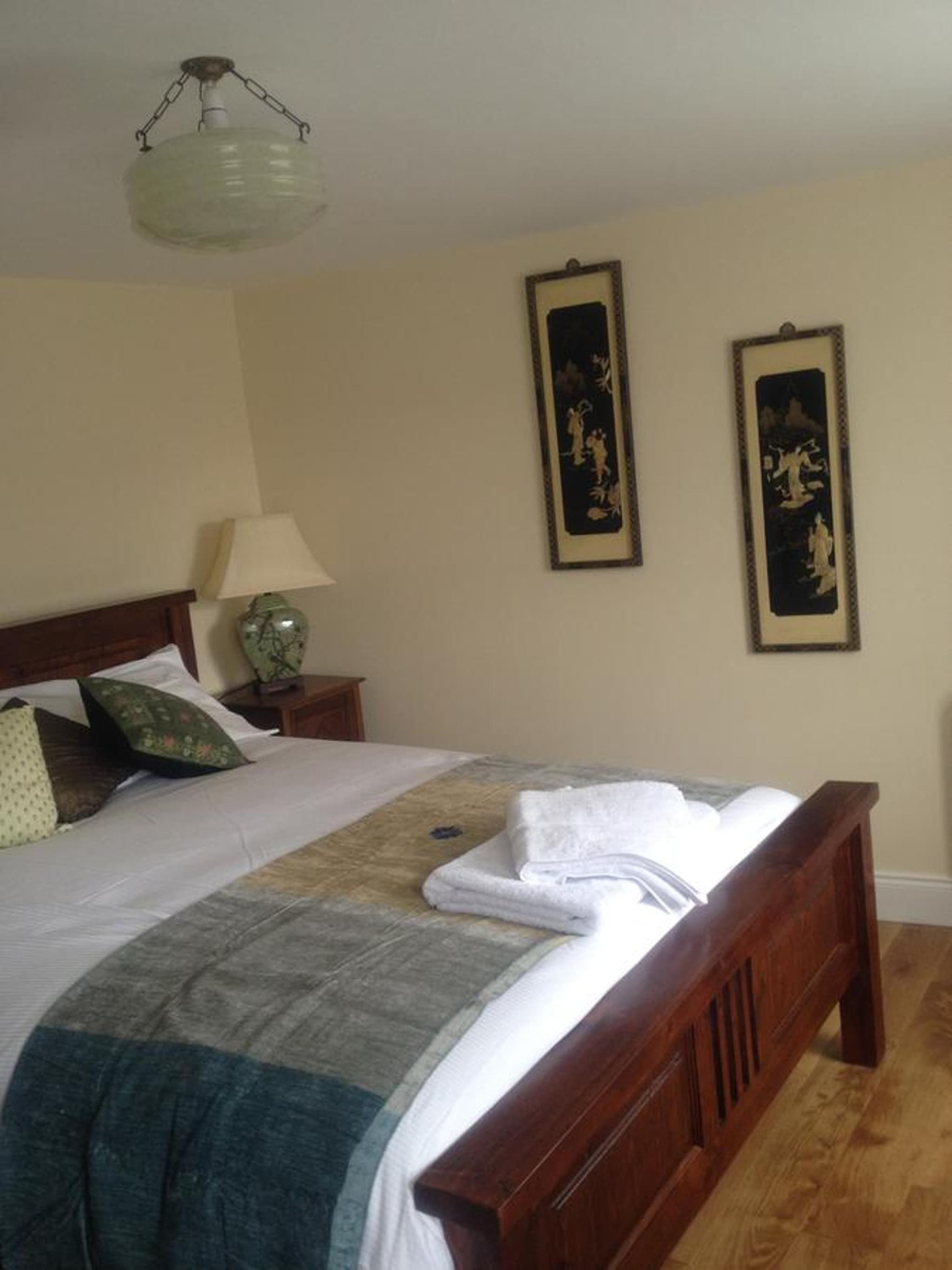 5 bedroom Town House photo 8