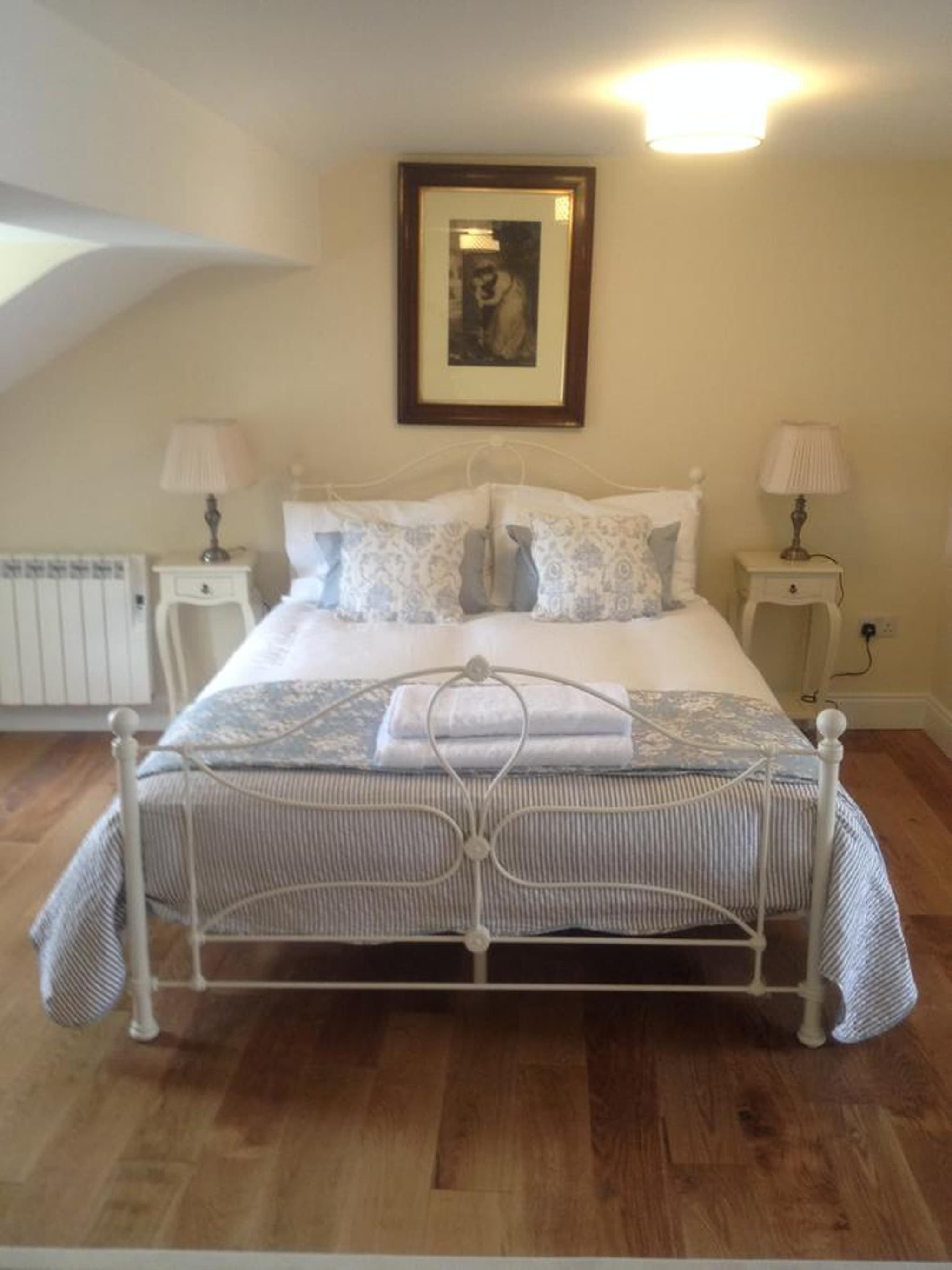 5 bedroom Town House photo 9