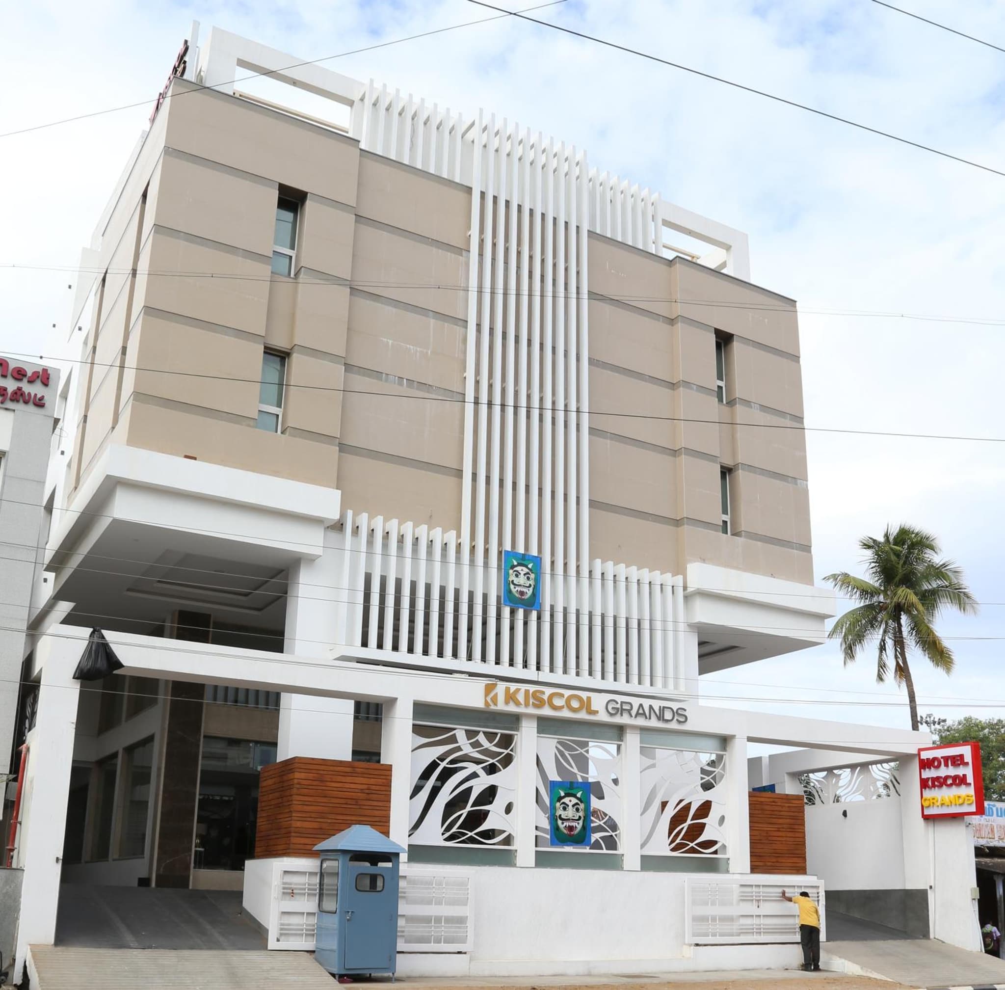 Kiscol Grands Hotel