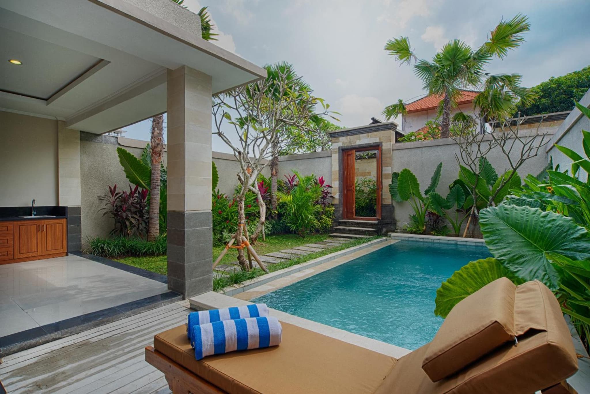 Puri Canggu Residence photo 5