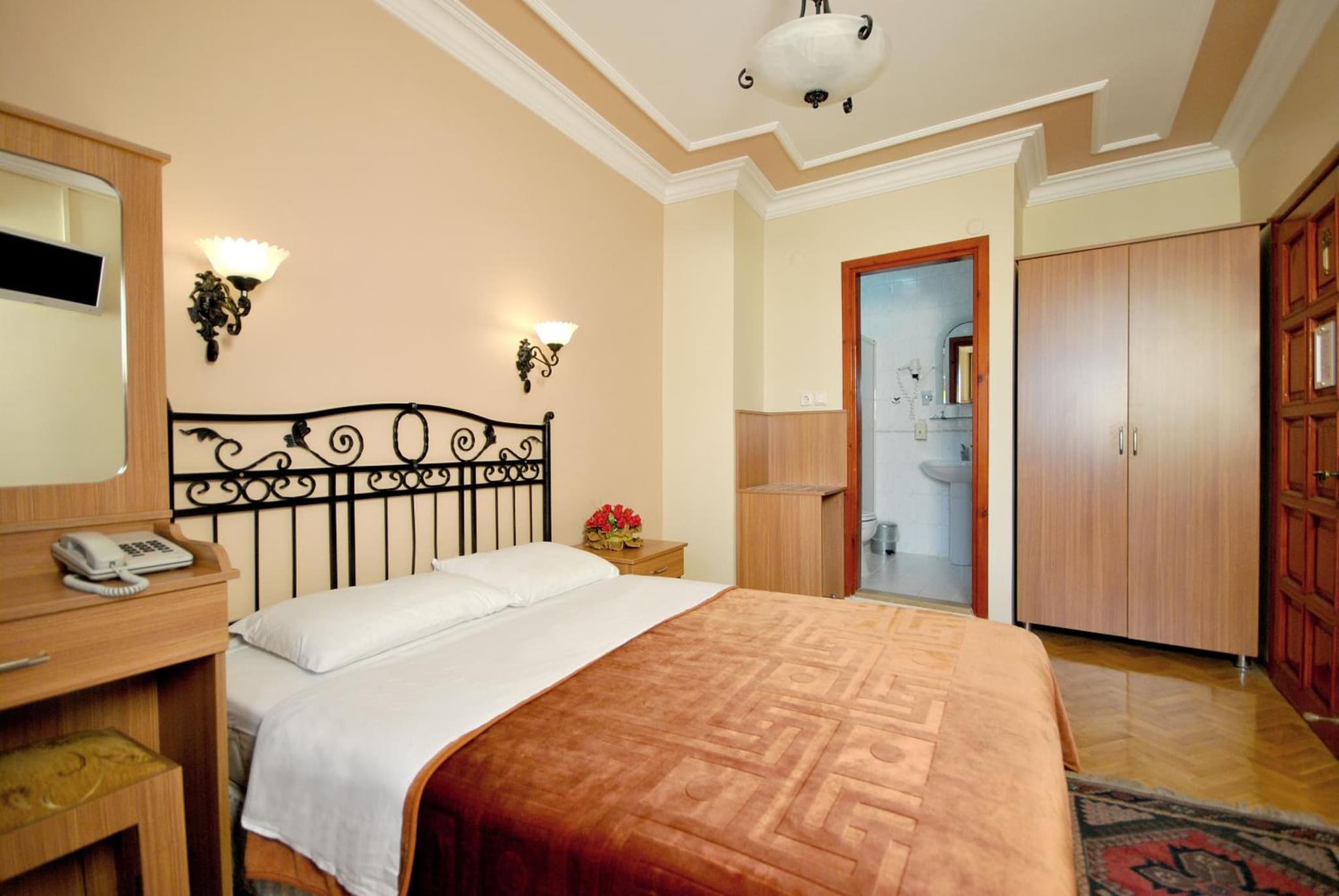 Side Hotel photo 5