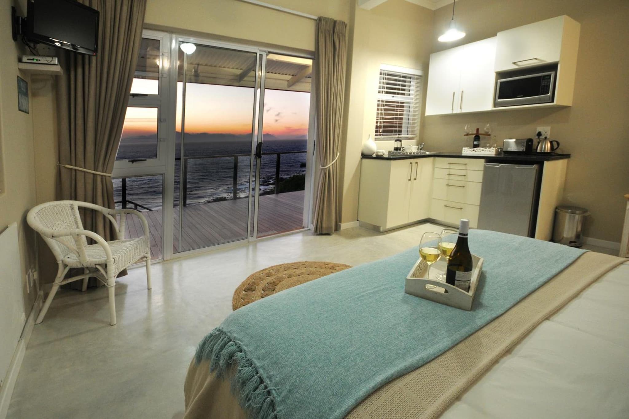 Rocklands Seaside Bed and Breakfast photo 5