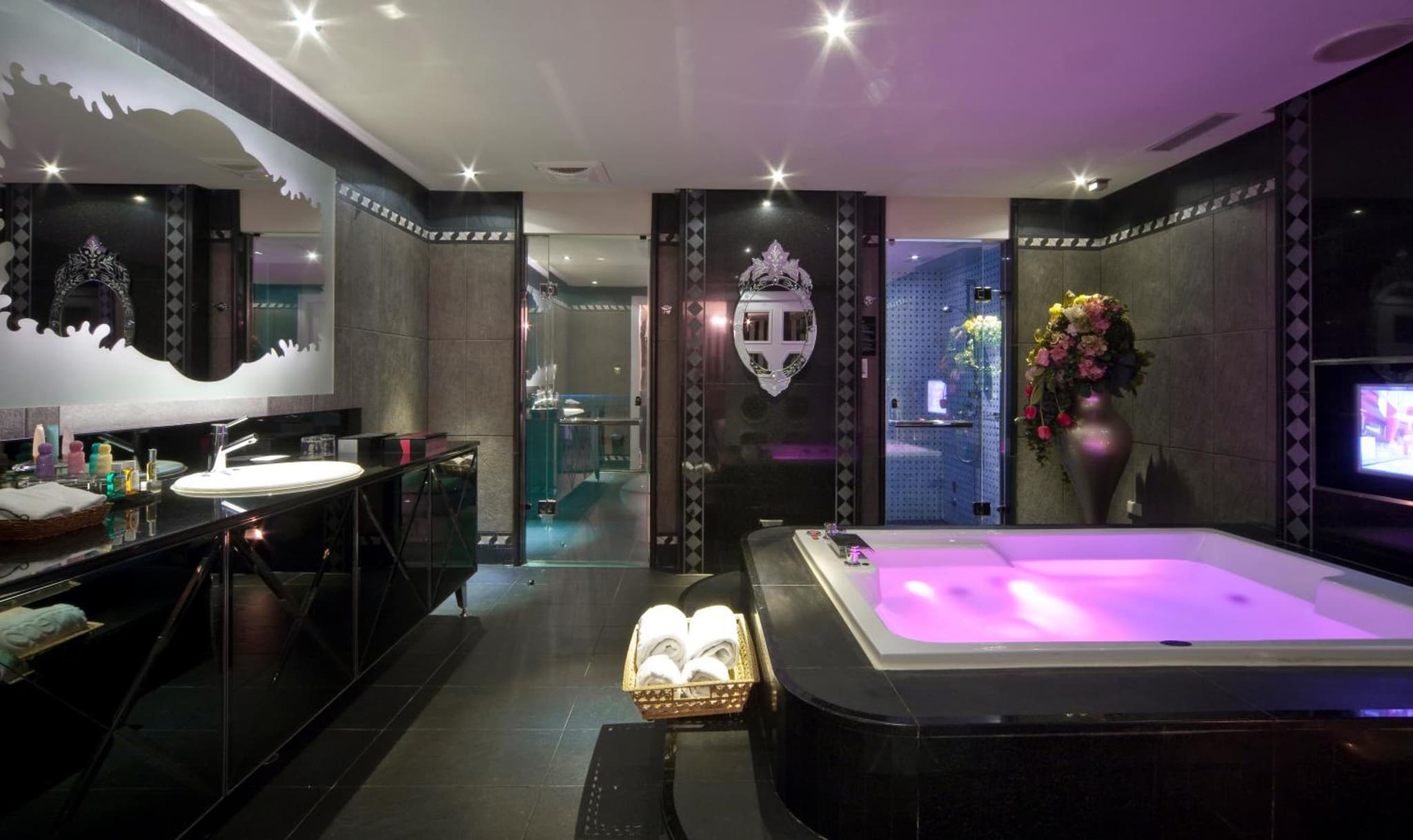 Wego Hotel - Linsen photo 9