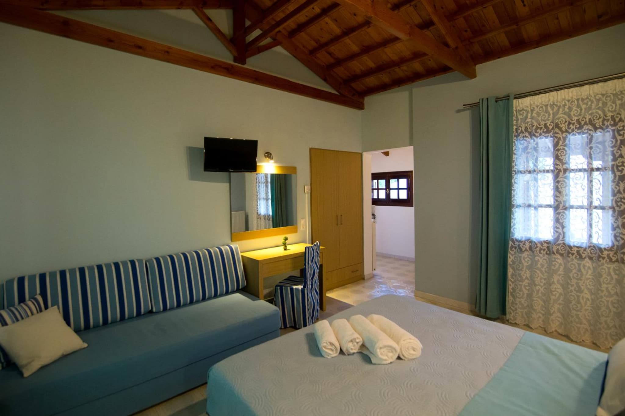 Vicky Studios and Apartments photo 6