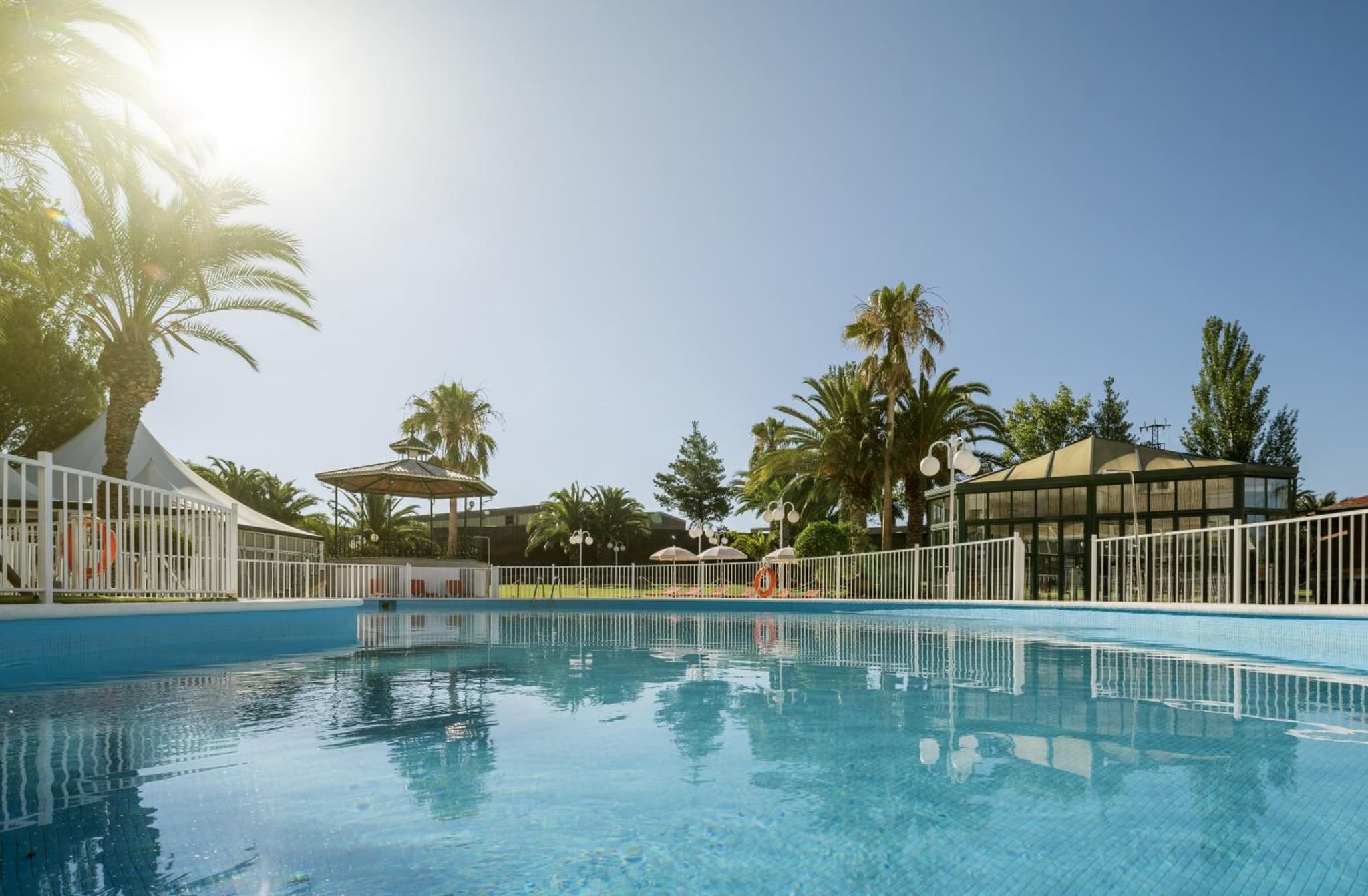 Hotel Ilunion Las Lomas photo 9