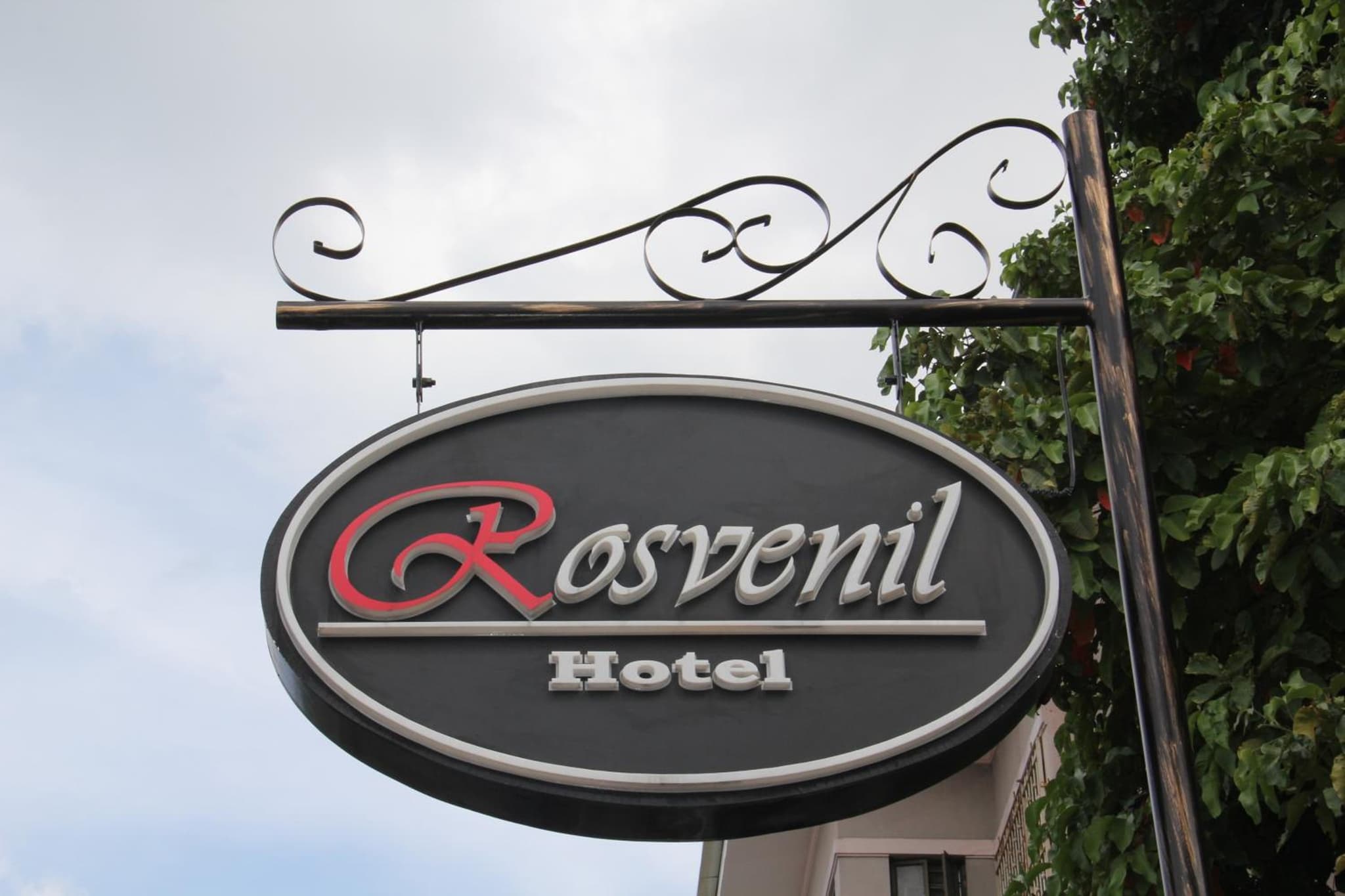Rosvenil Hotel photo 4