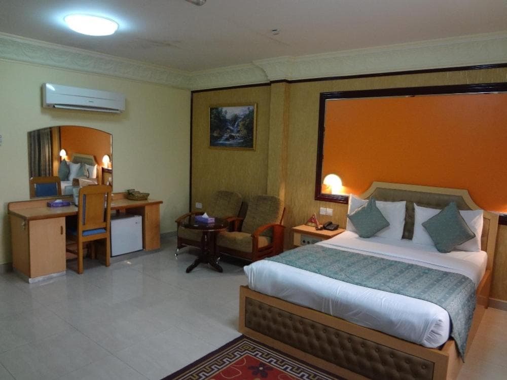 Bowshar International Hotel photo 9