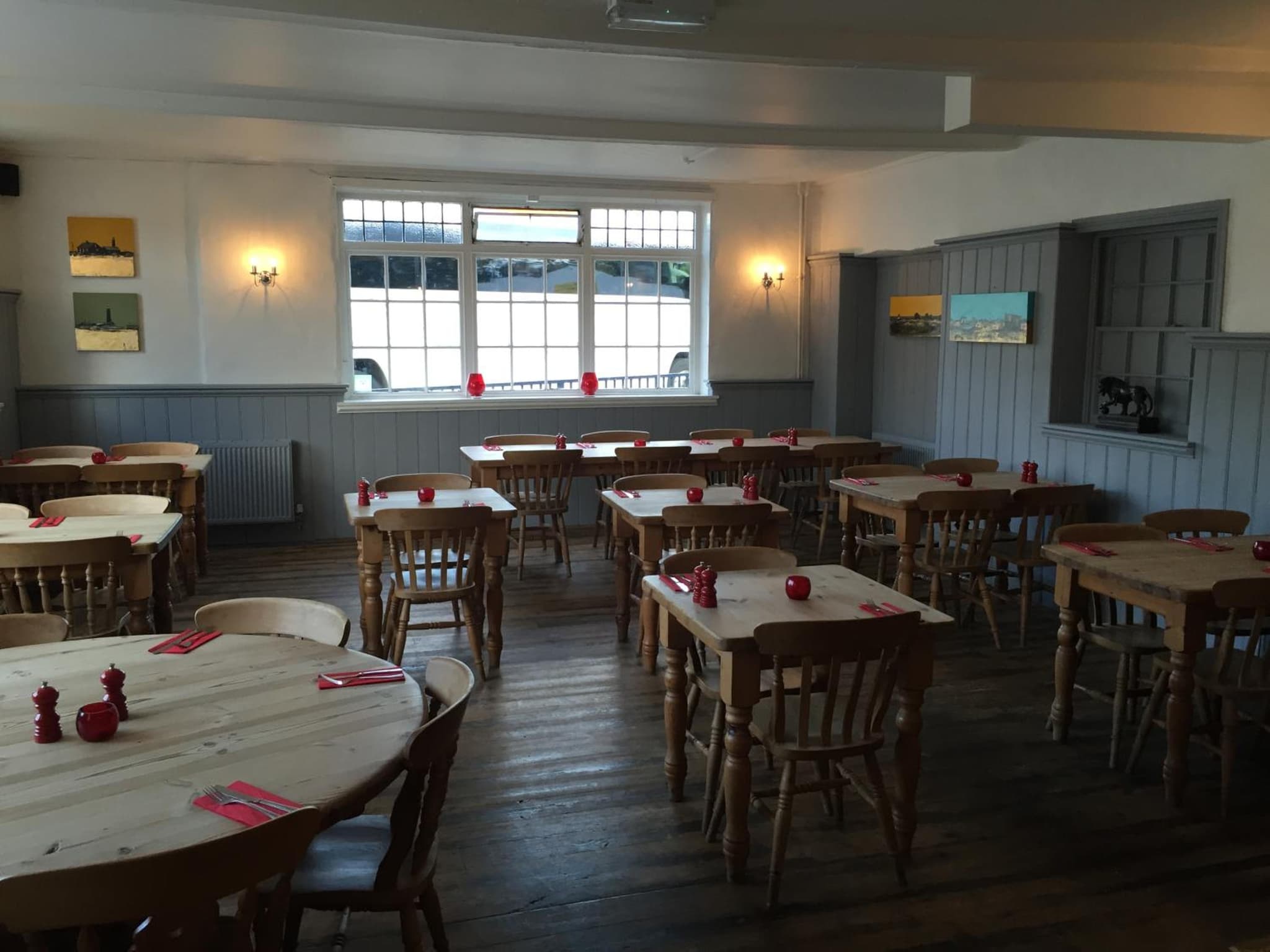 The Red Lion photo 3