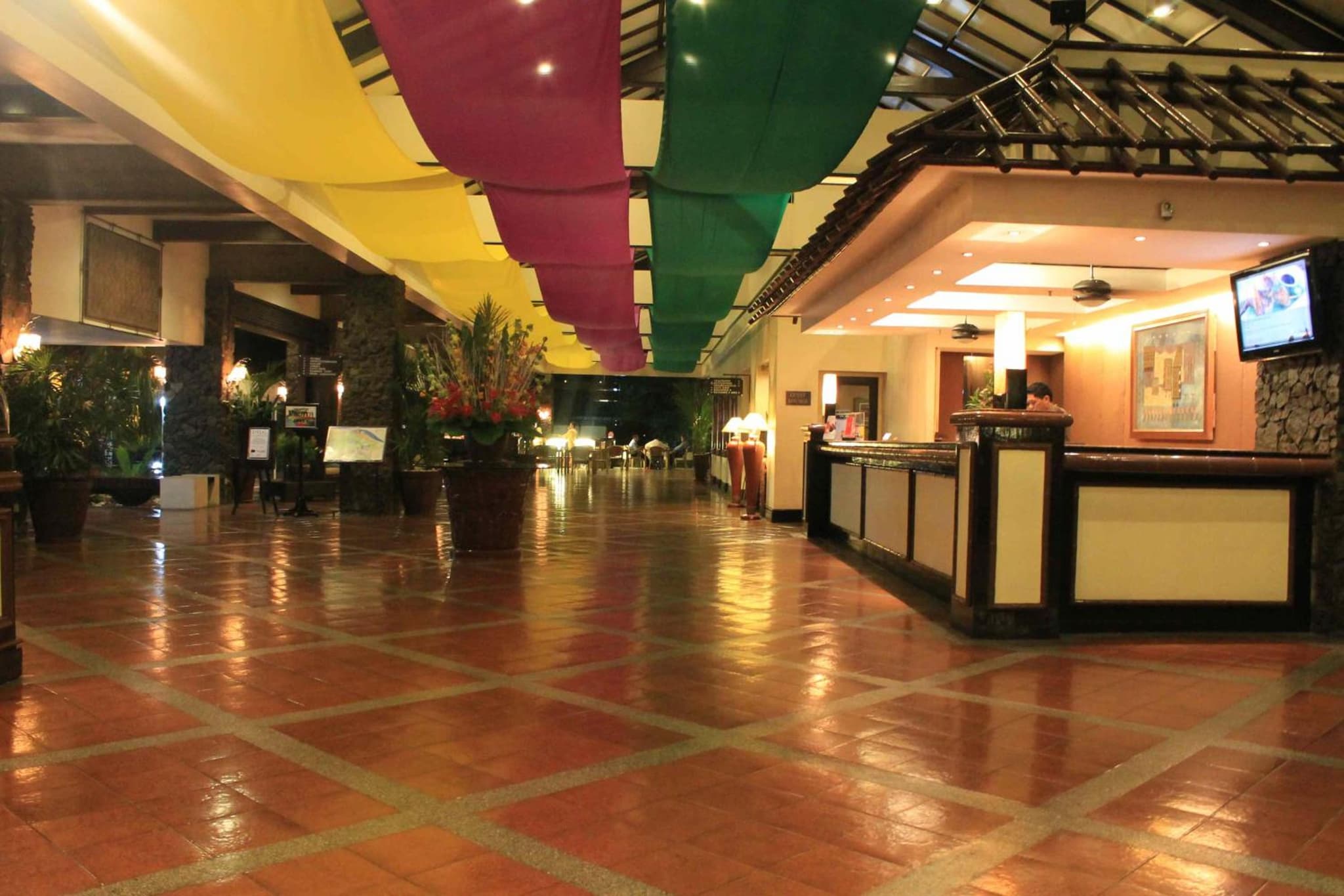 Waterfront Insular Hotel Davao photo 6