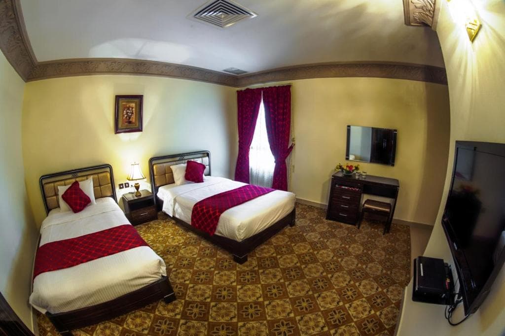 Sara Palace Apartments- family only photo 2