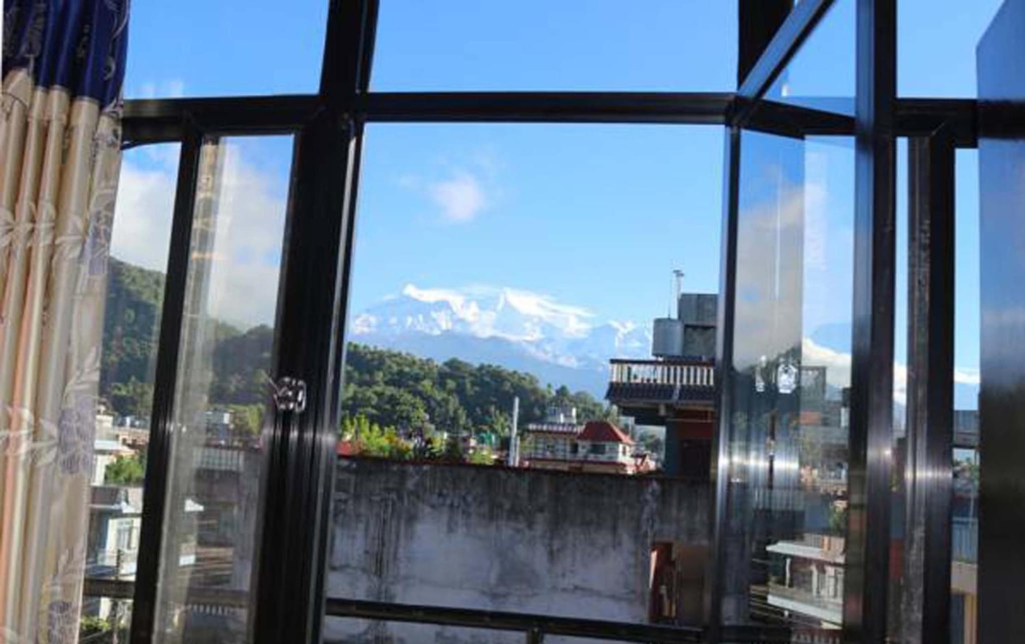 Hotel Buttercup photo 6