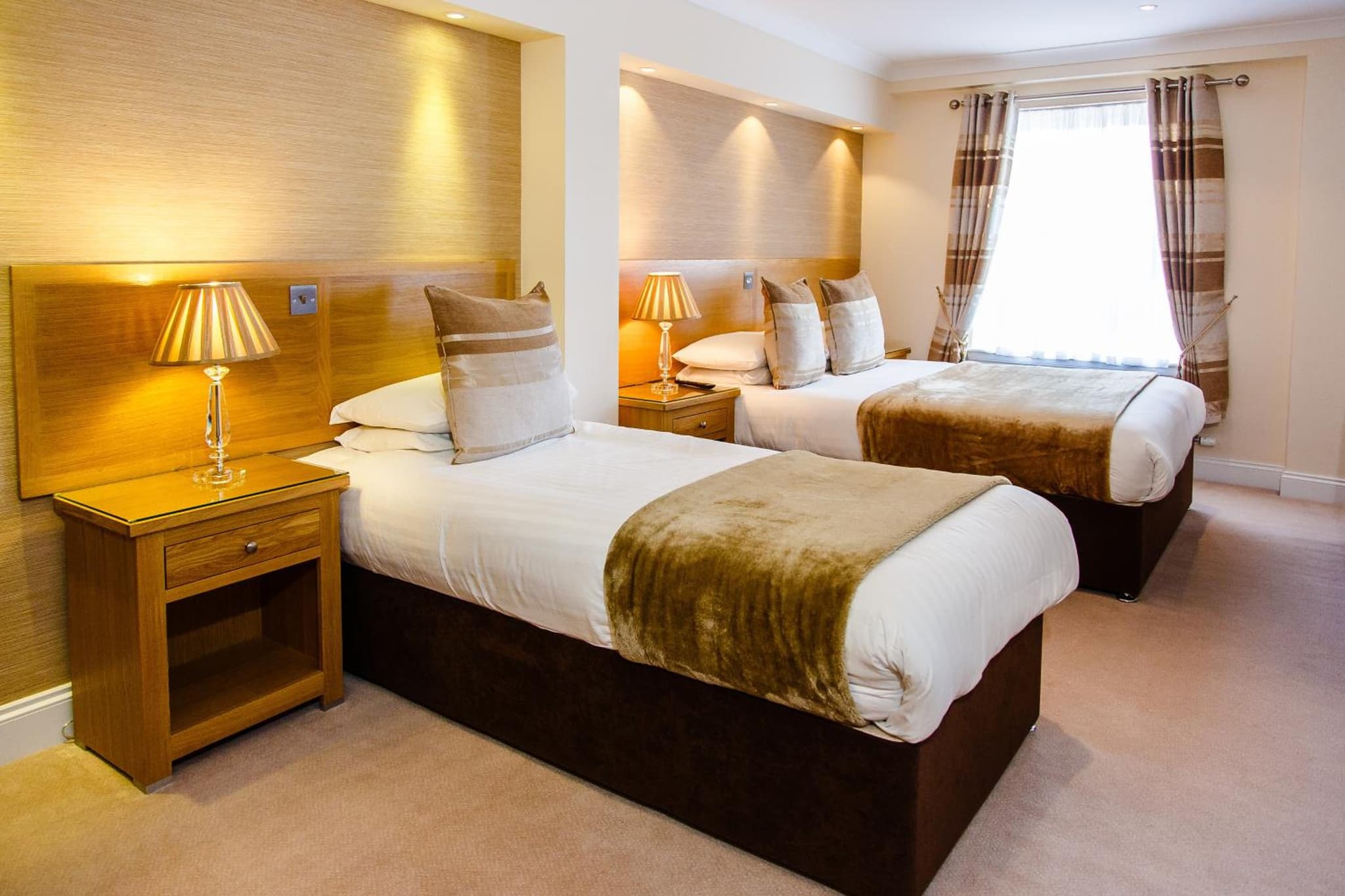 Adamson Hotel photo 6