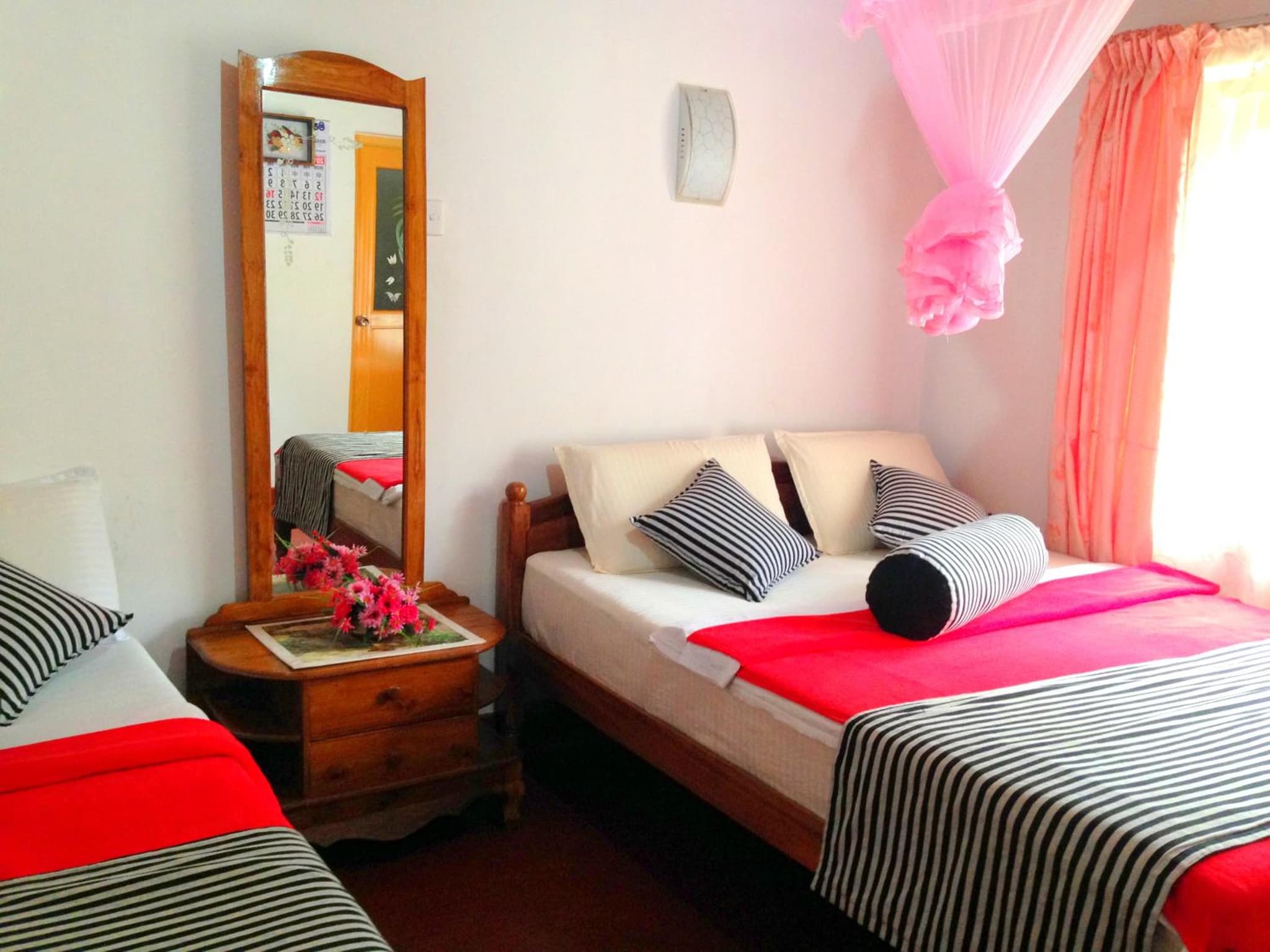 Eeshani Guest Inn photo 7