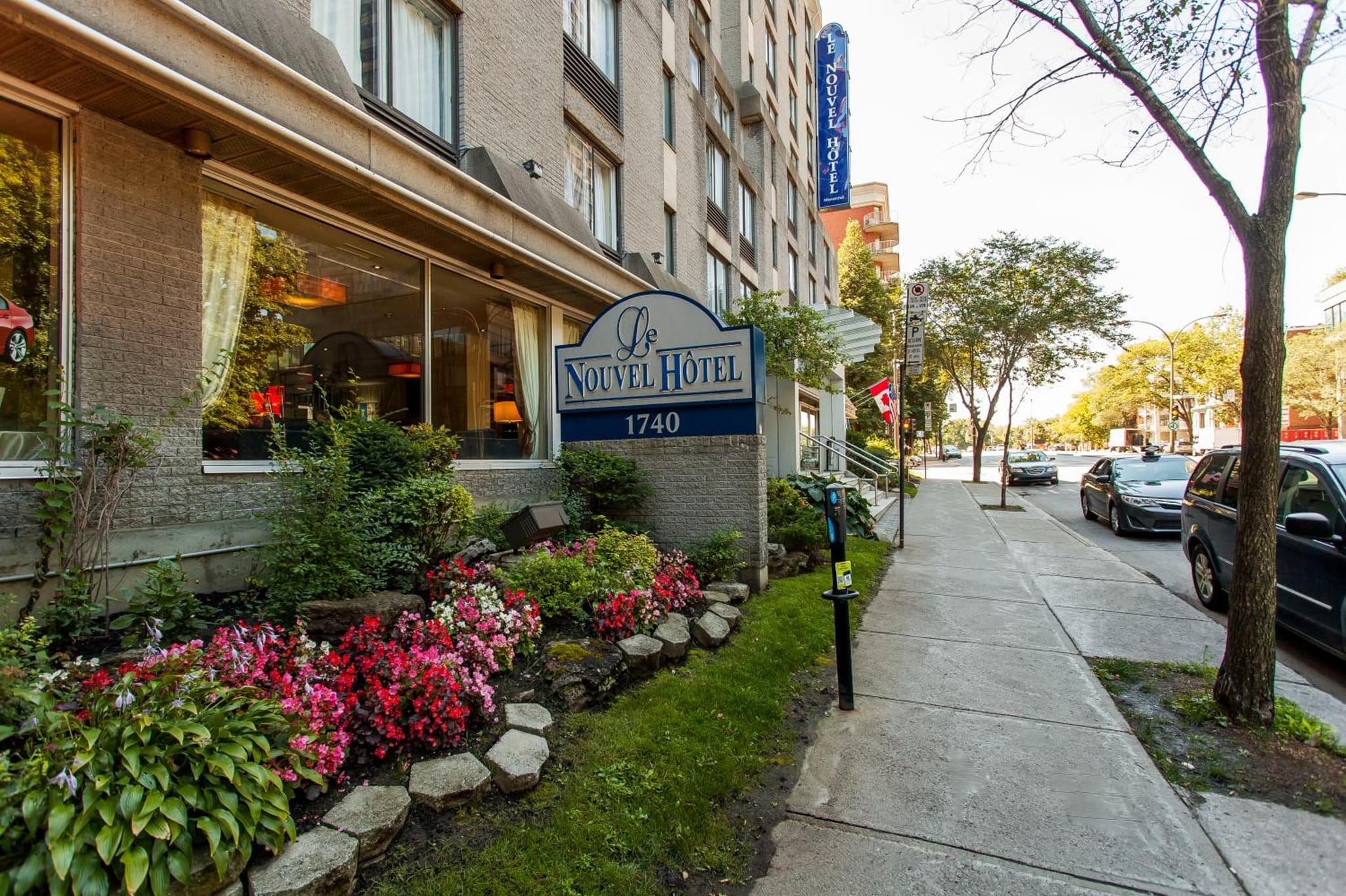 Le Nouvel Hotel photo 2