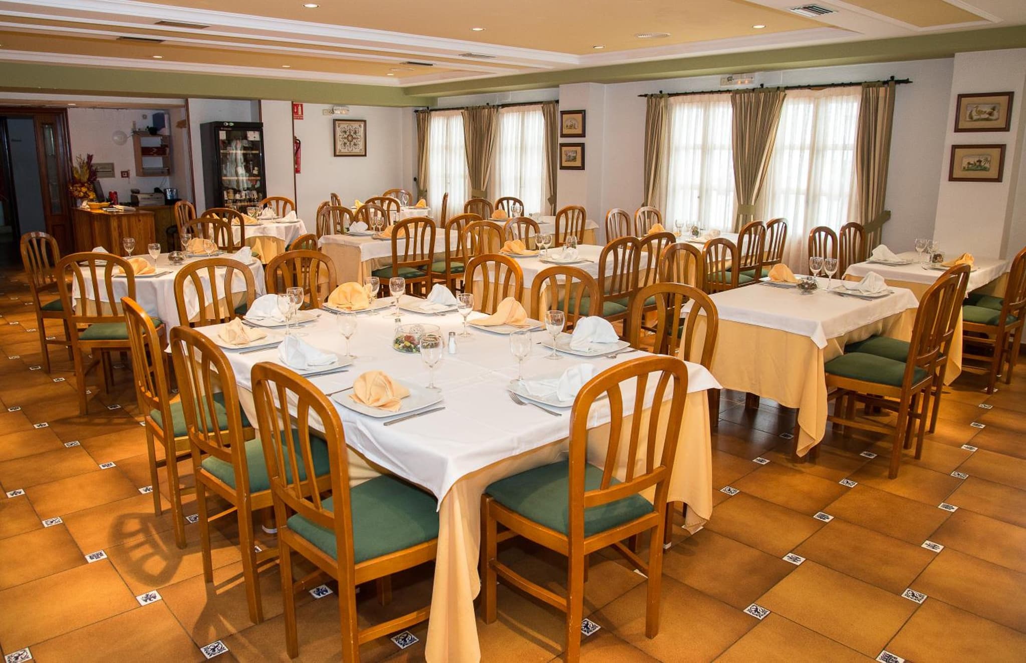 restaurant