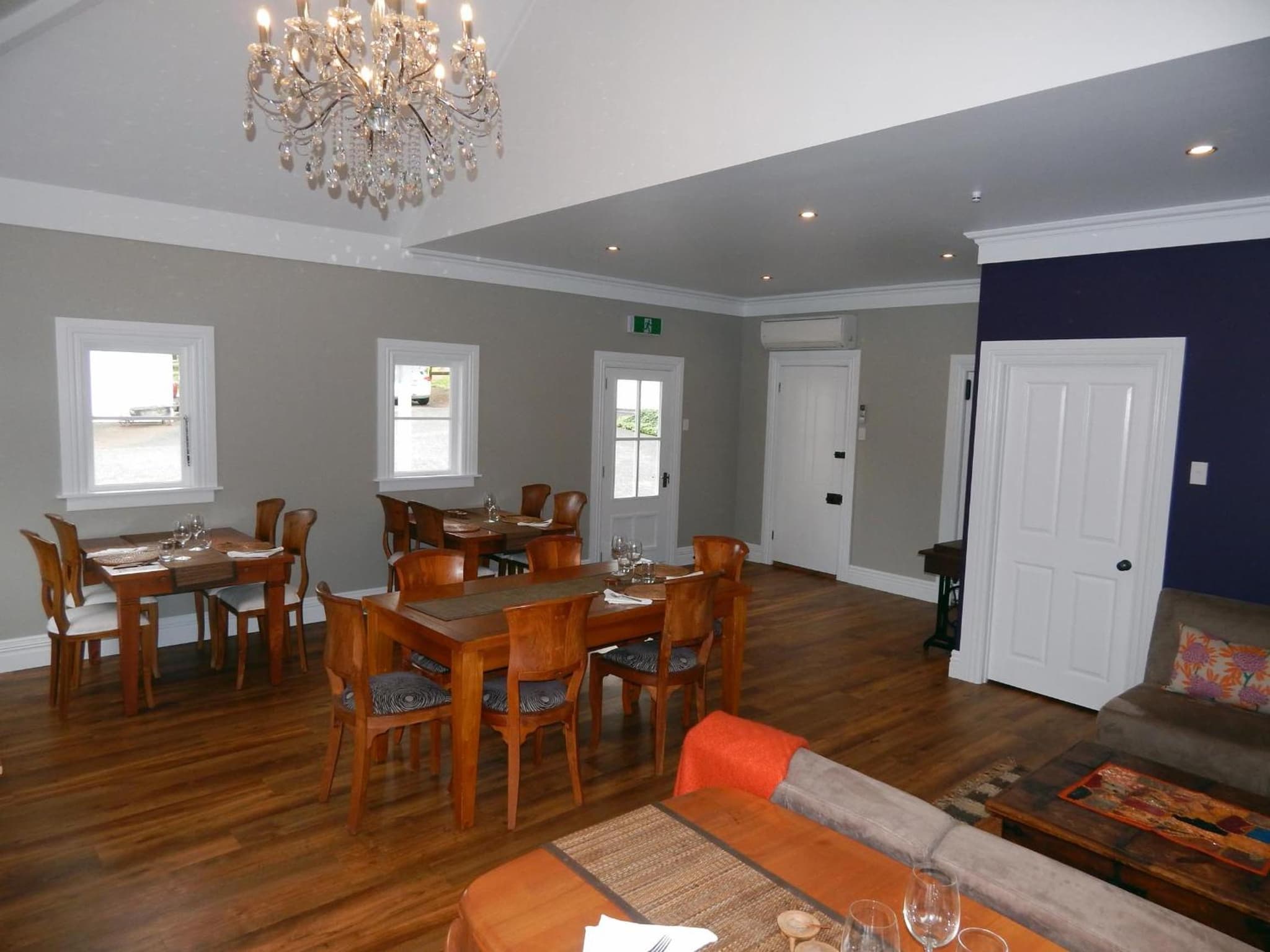 Lupton Lodge photo 7