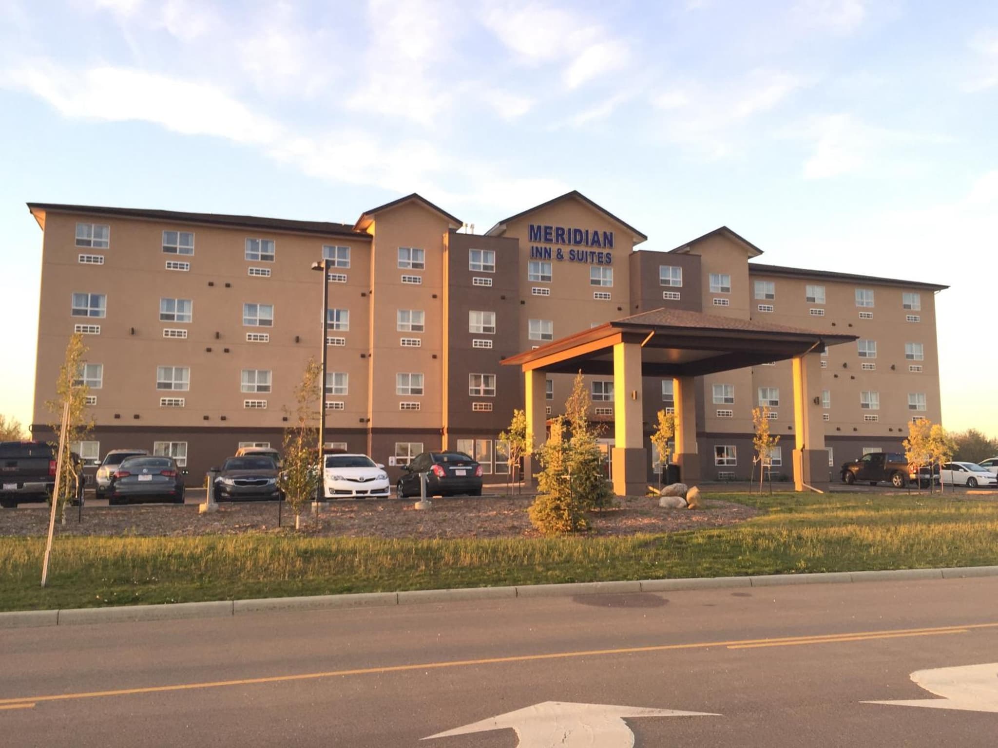 Meridian Inn & Suites Lloydminster photo 6