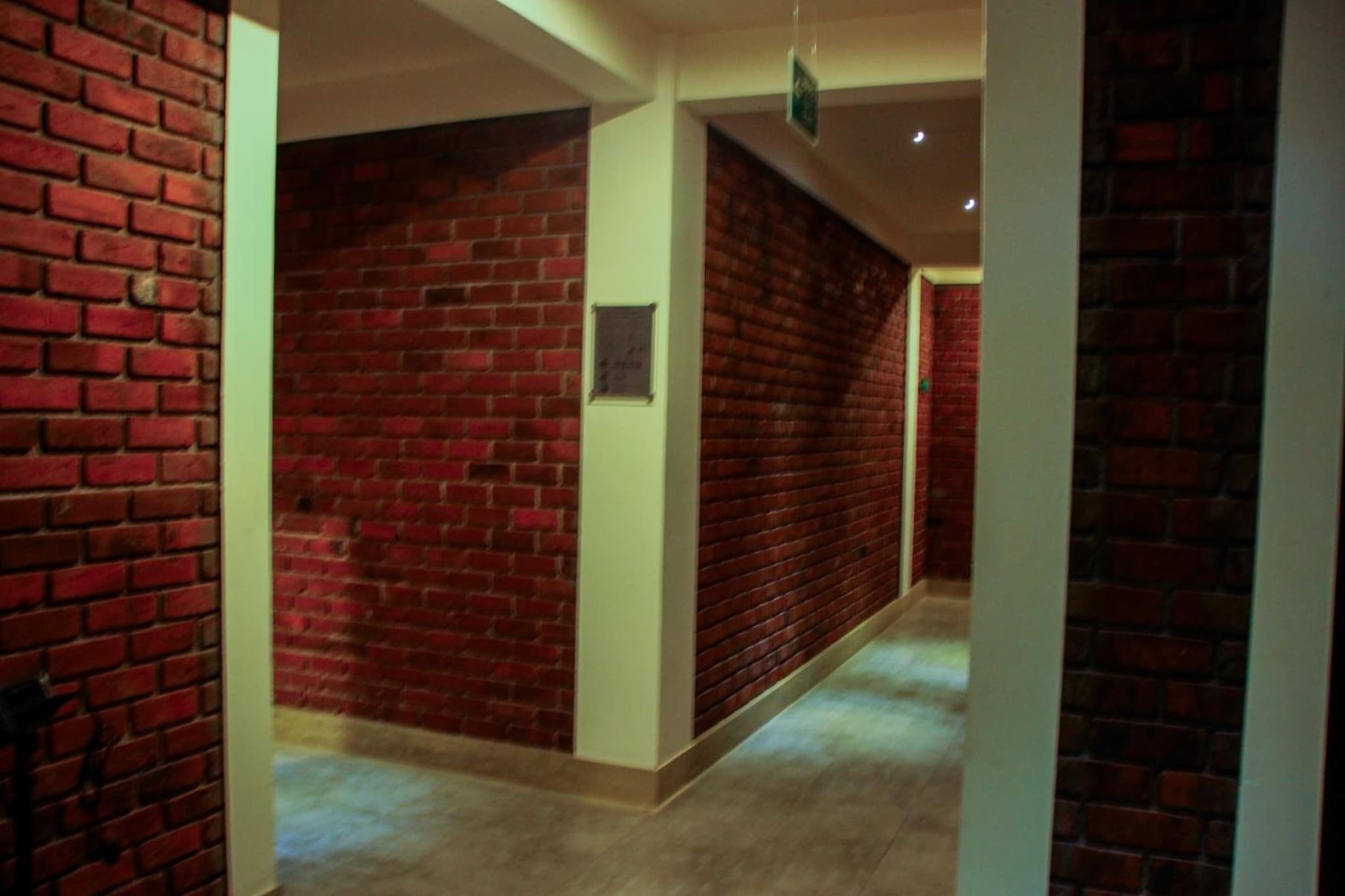 Sasha Transit Hotel photo 6