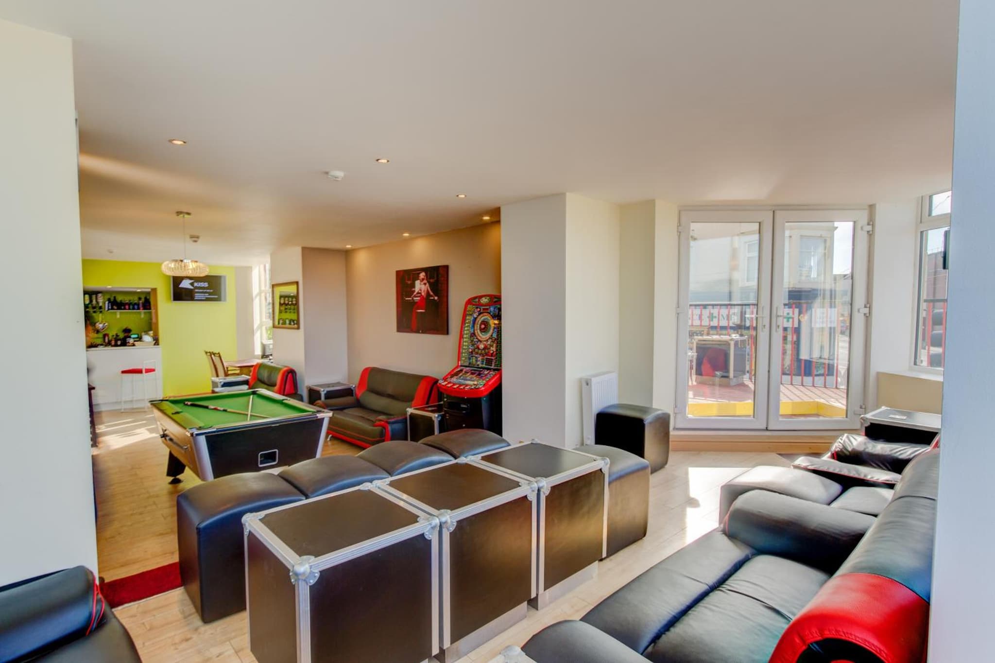 New Promenade Hotel photo 9