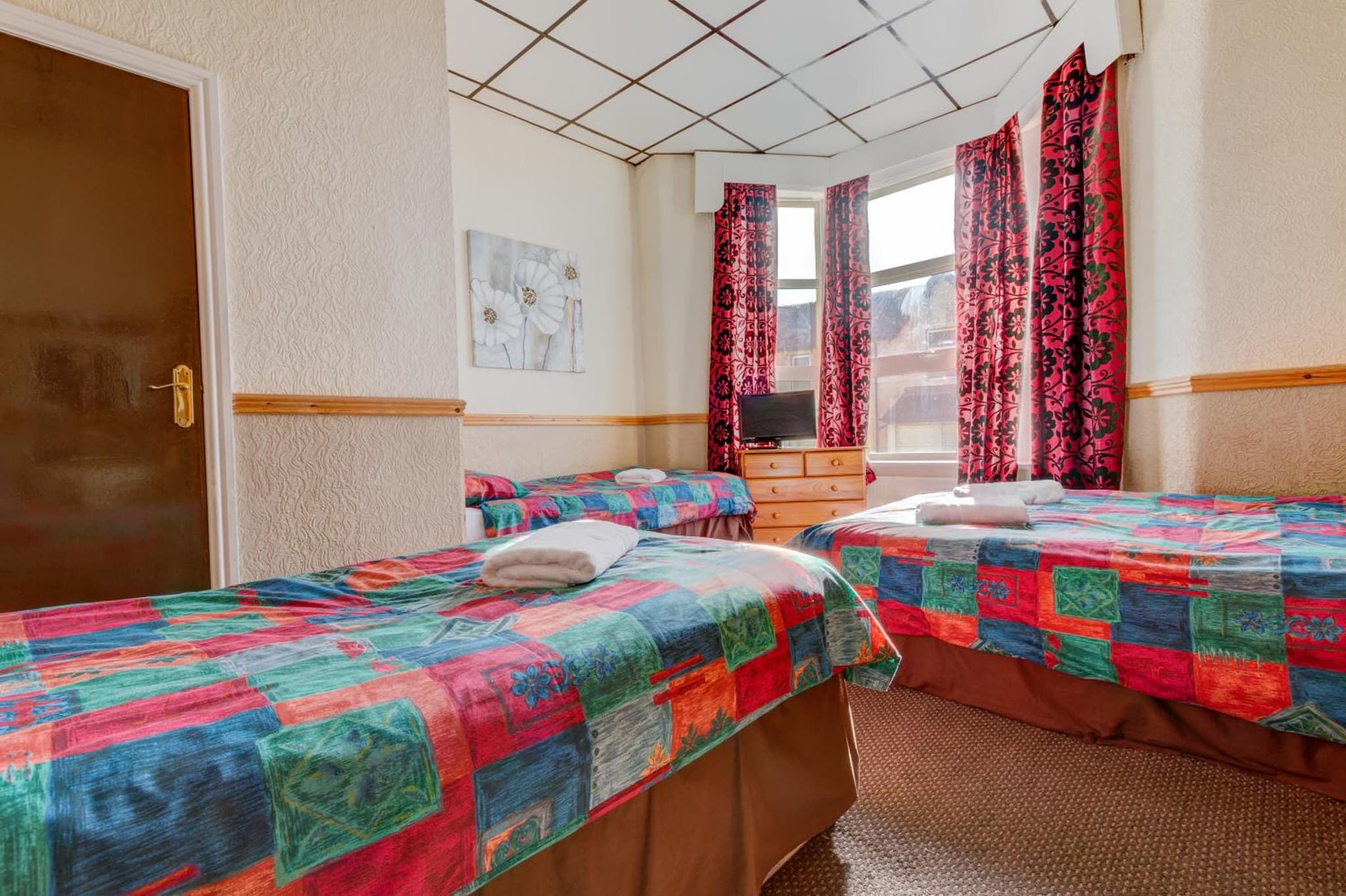 New Promenade Hotel photo 8