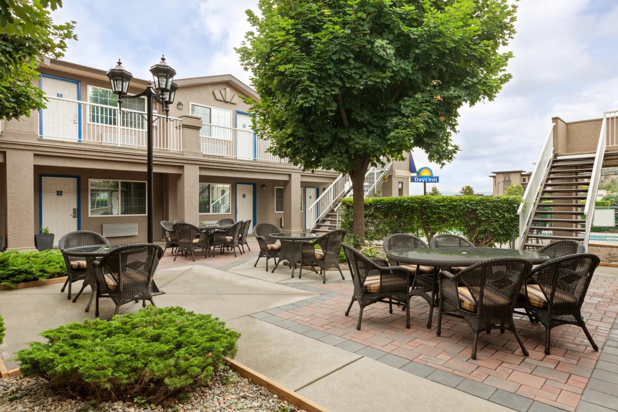 Days Inn by Wyndham Kelowna photo 4