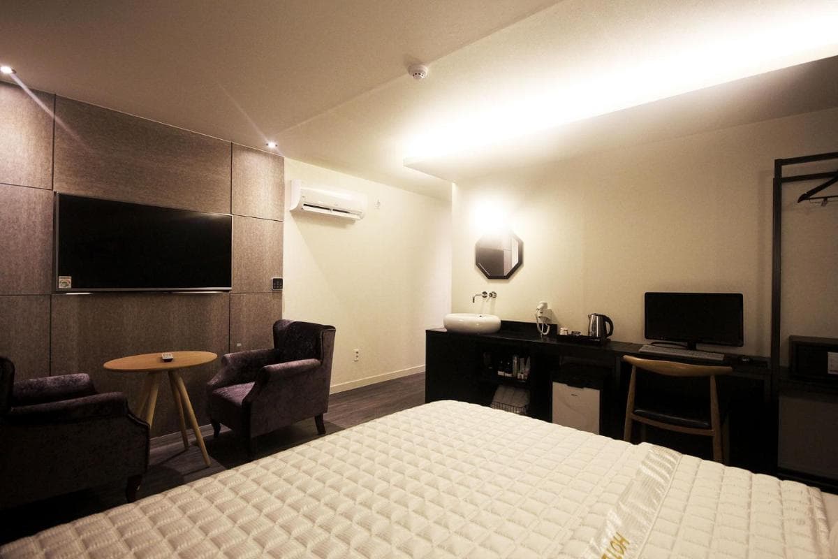 MU Hotel photo 8