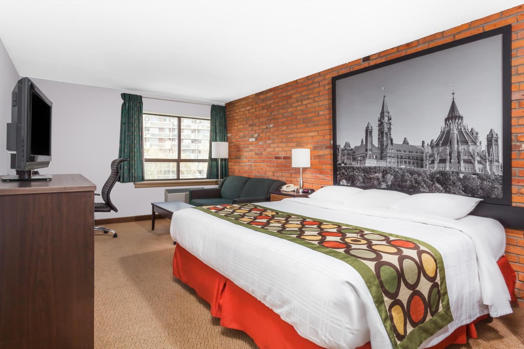 Super 8 by Wyndham Sudbury ON photo 5