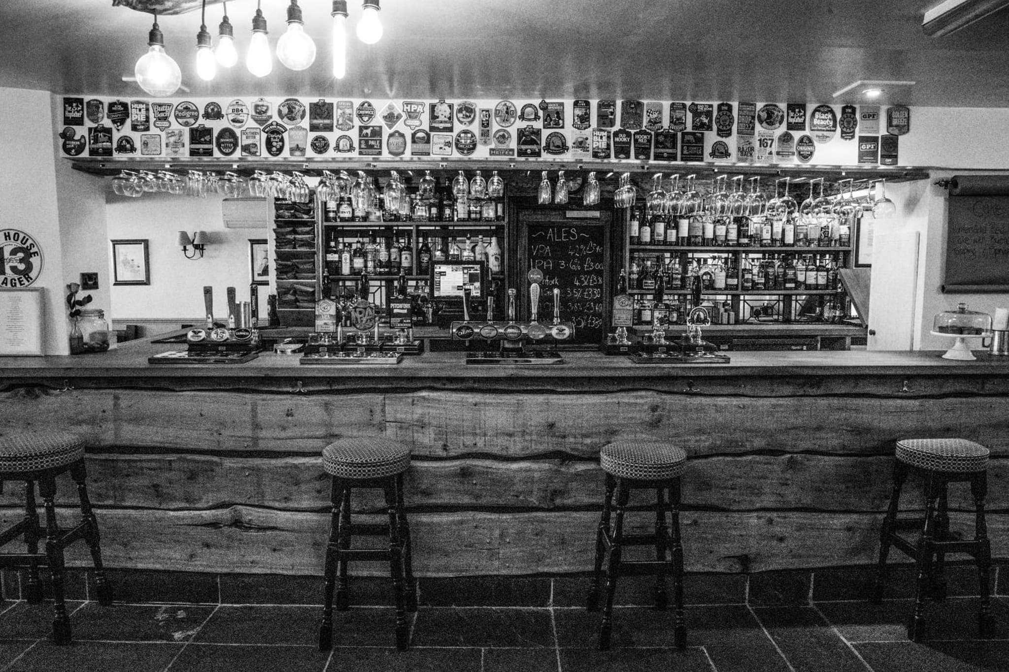 The Old Fourpenny Shop Hotel photo 3