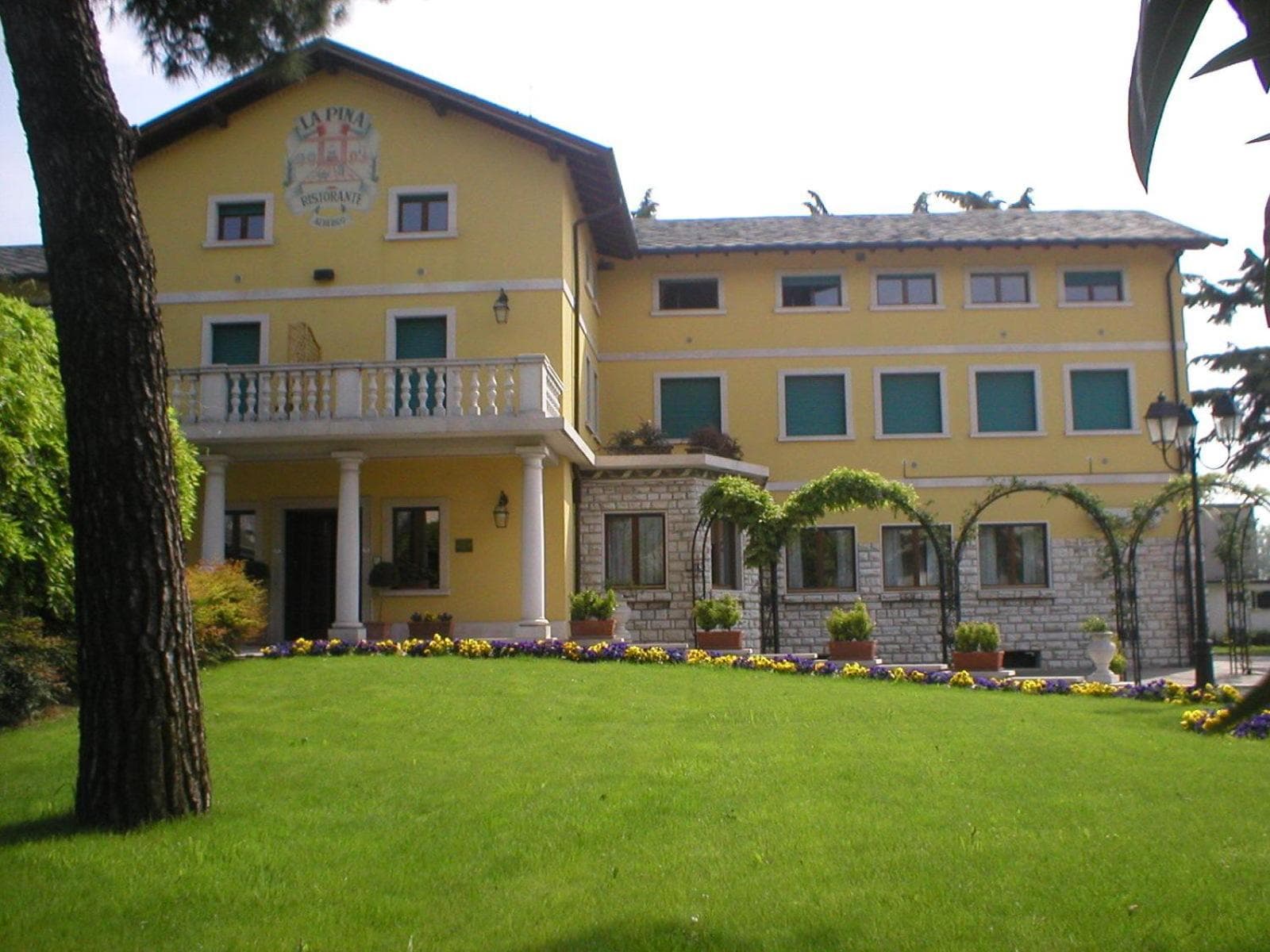 La Pina photo 6
