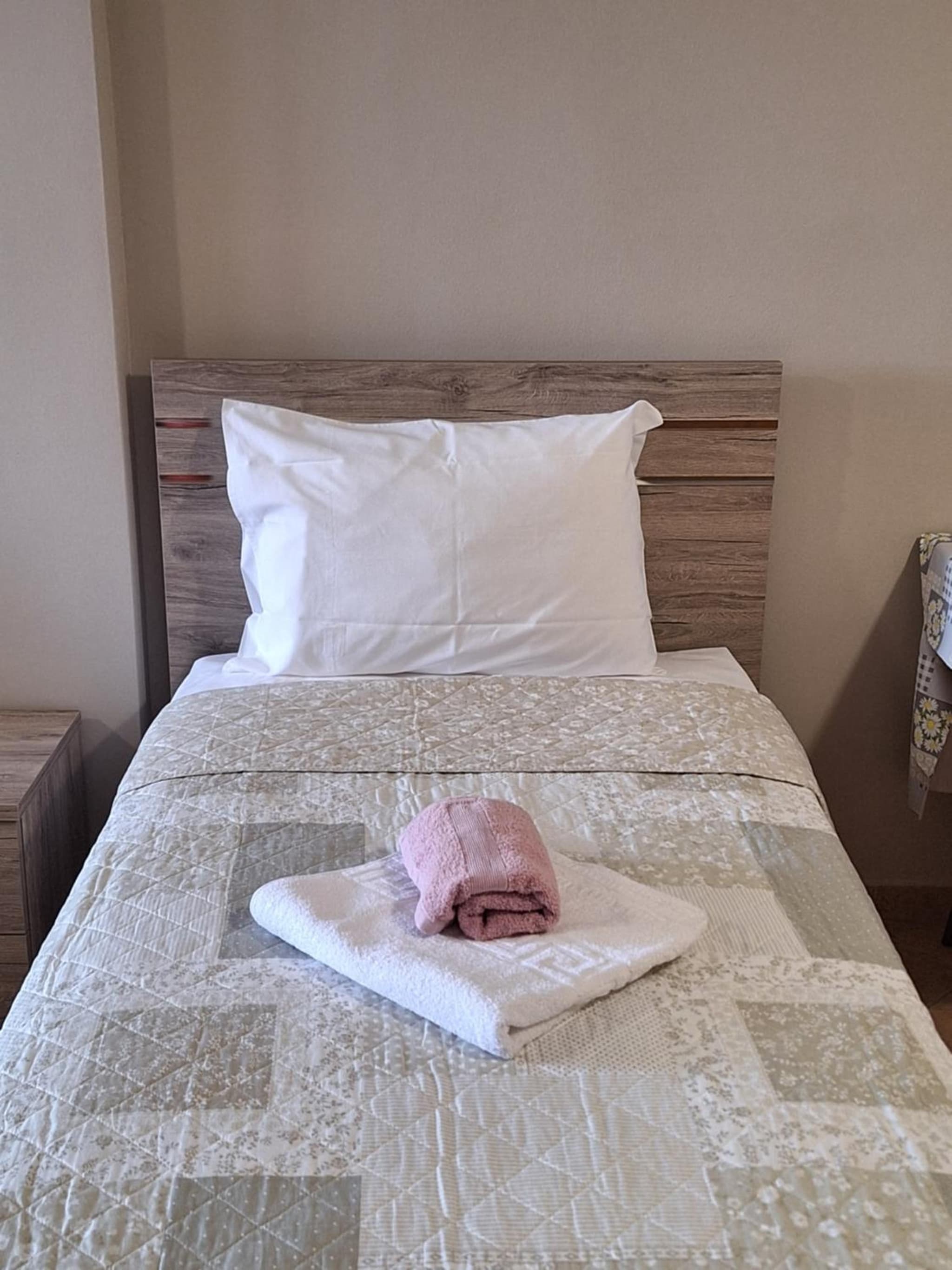 Souzana Rooms photo 4