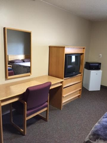 Nights Inn Motel photo 8
