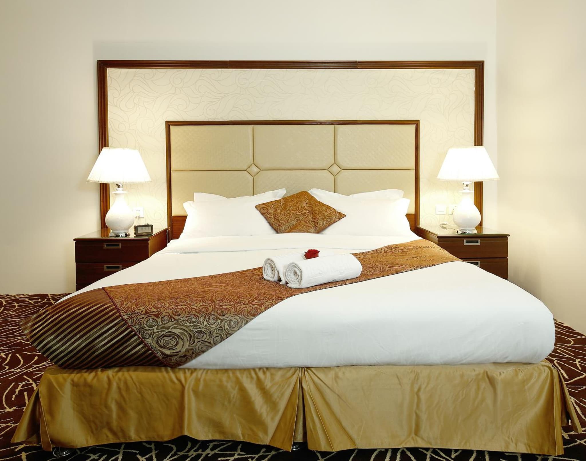 Rest Night Serviced Apartments- AlHamra photo 2