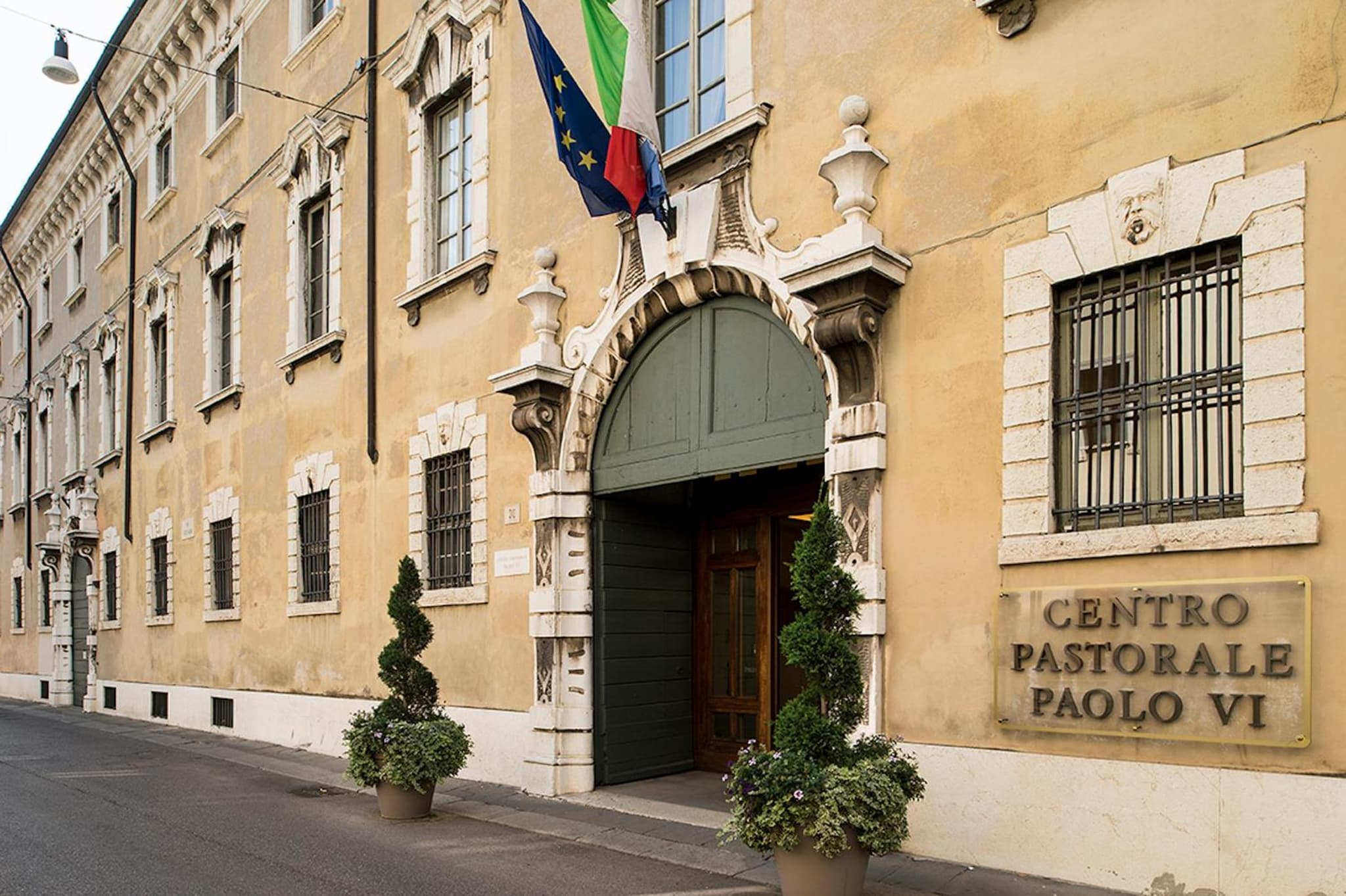 Centro Paolo VI photo 7